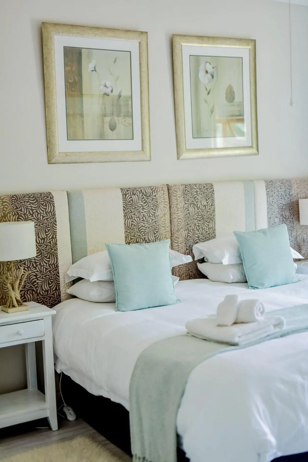 Bed in Swartberg Country Manor