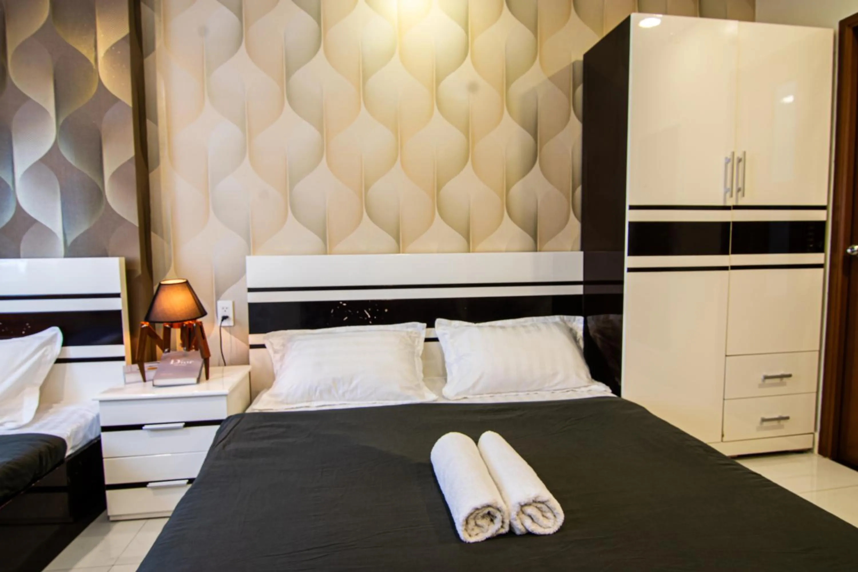 Bed in Local Home Pham Ngu Lao