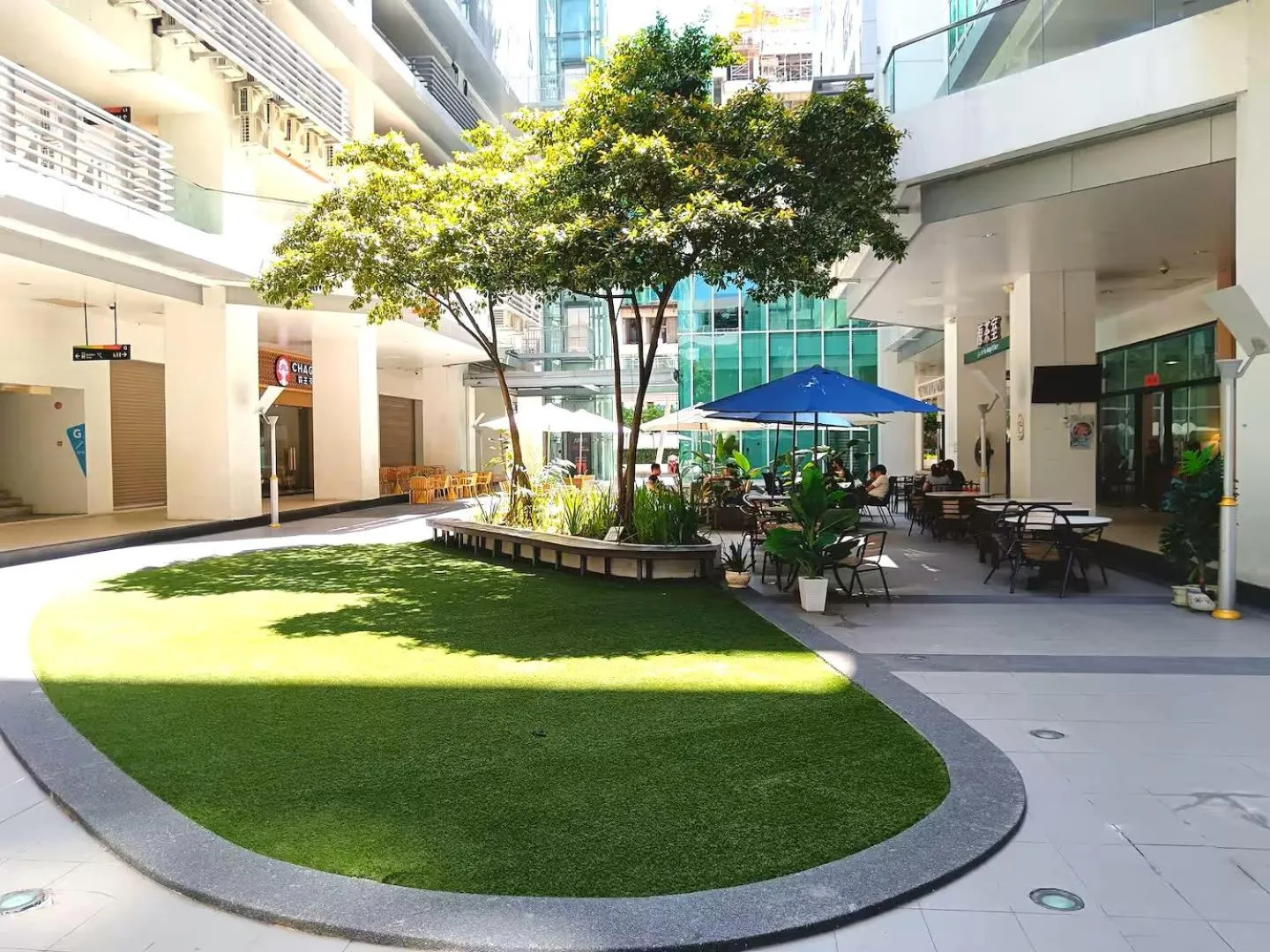 Restaurant/places to eat in Sutera Avenue Kota Kinabalu