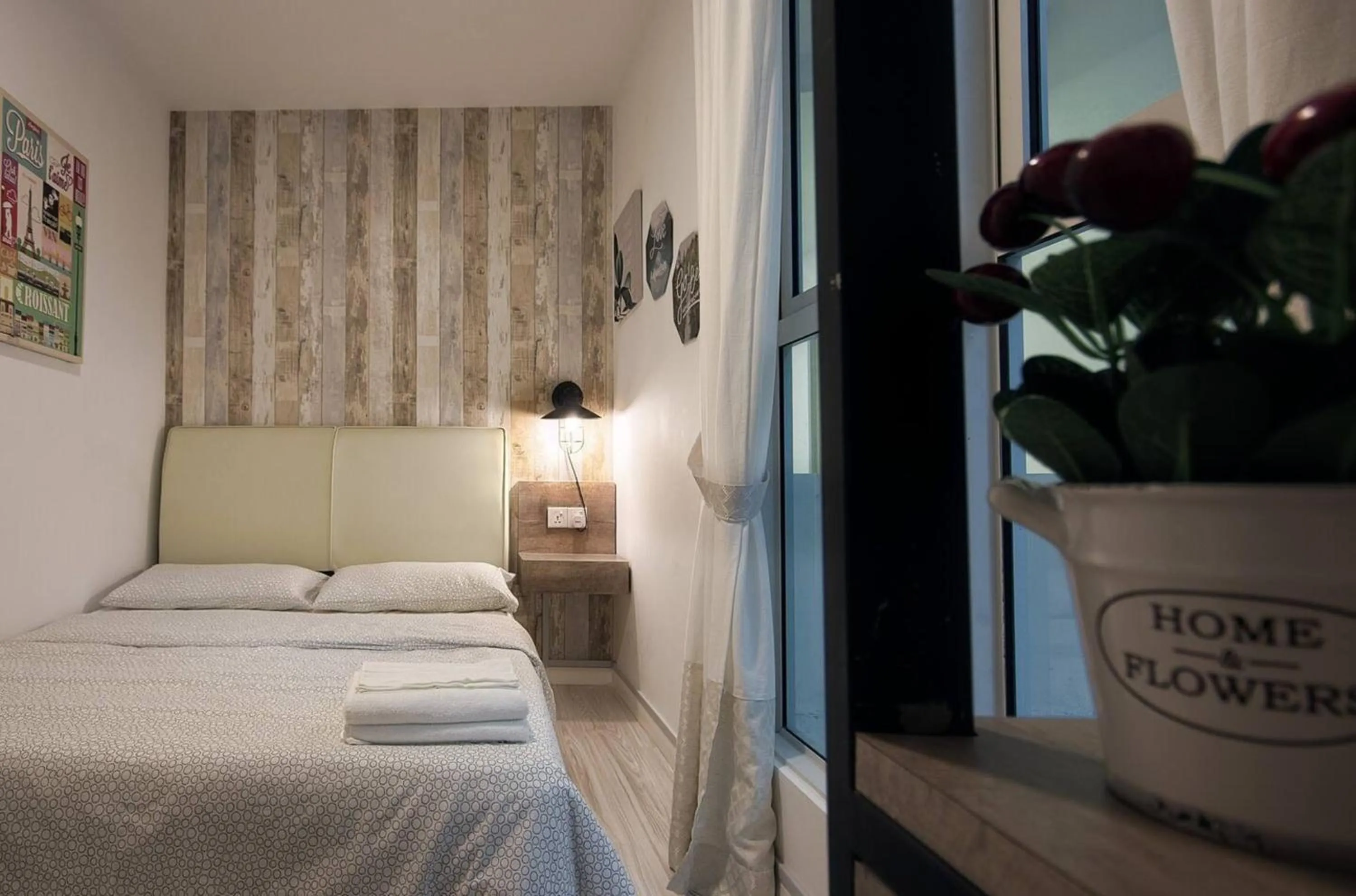 Bed in Sutera Avenue Kota Kinabalu