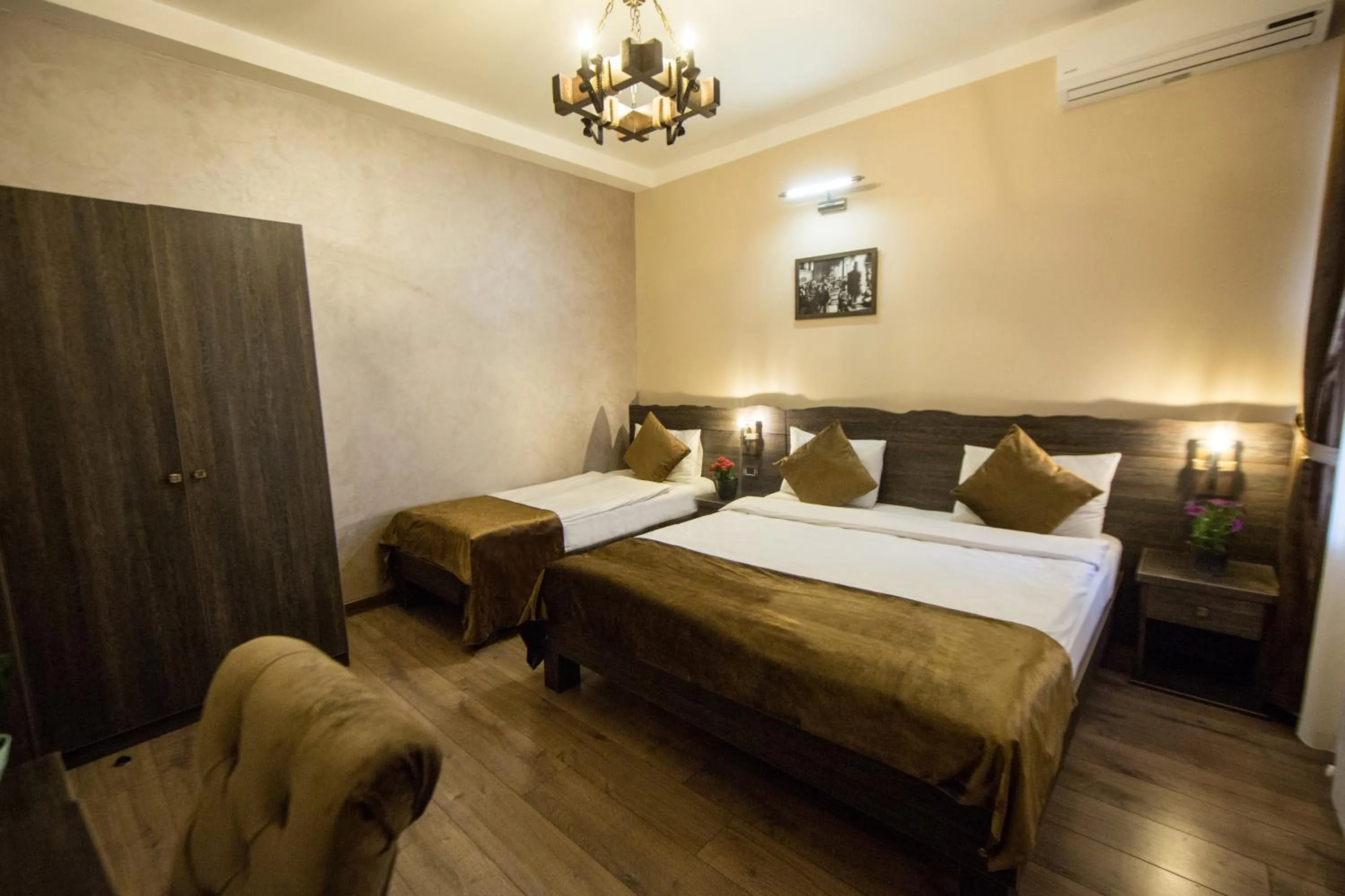 Bedroom, Bed in Passage Modern Hotel