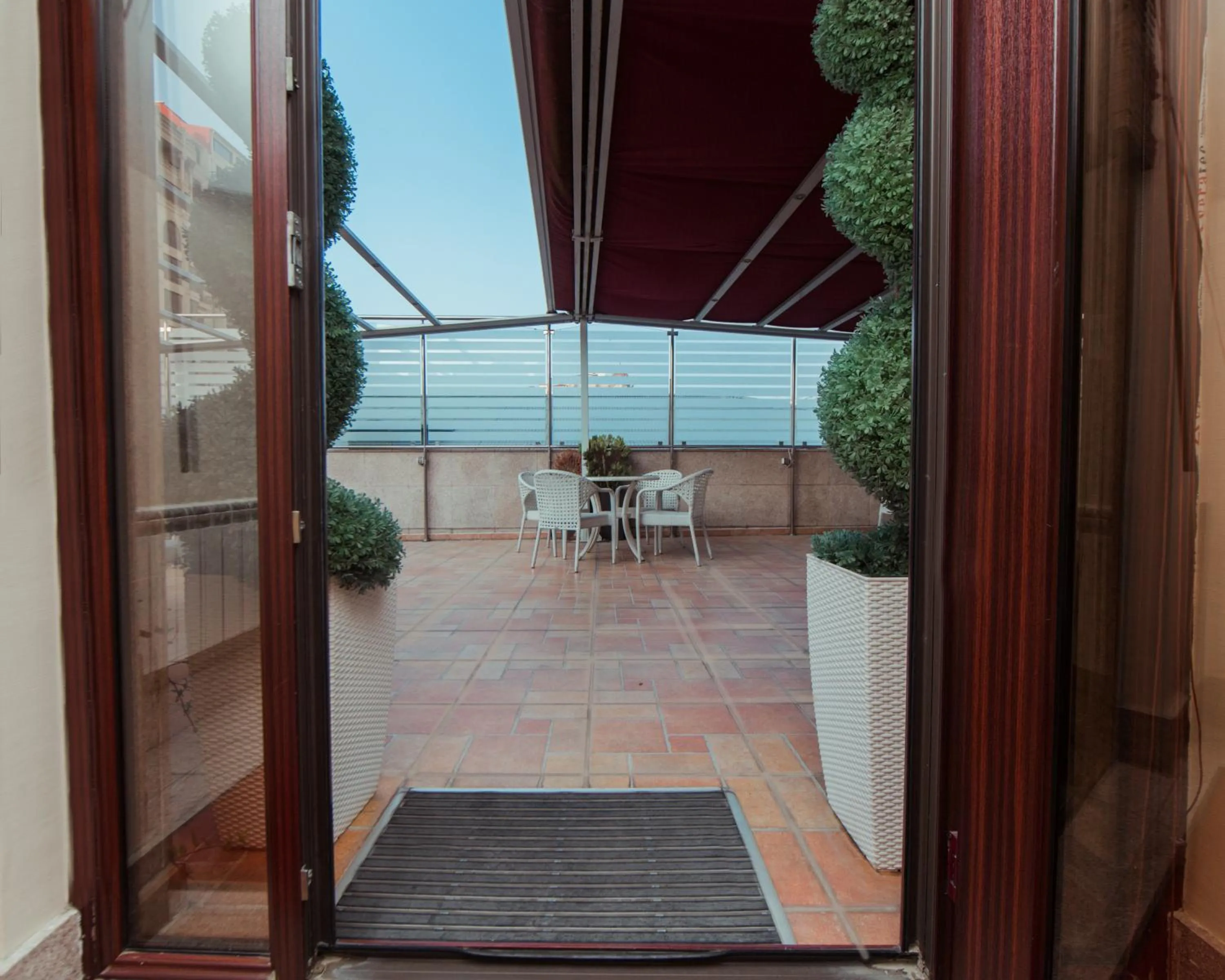 Balcony/Terrace in Passage Modern Hotel
