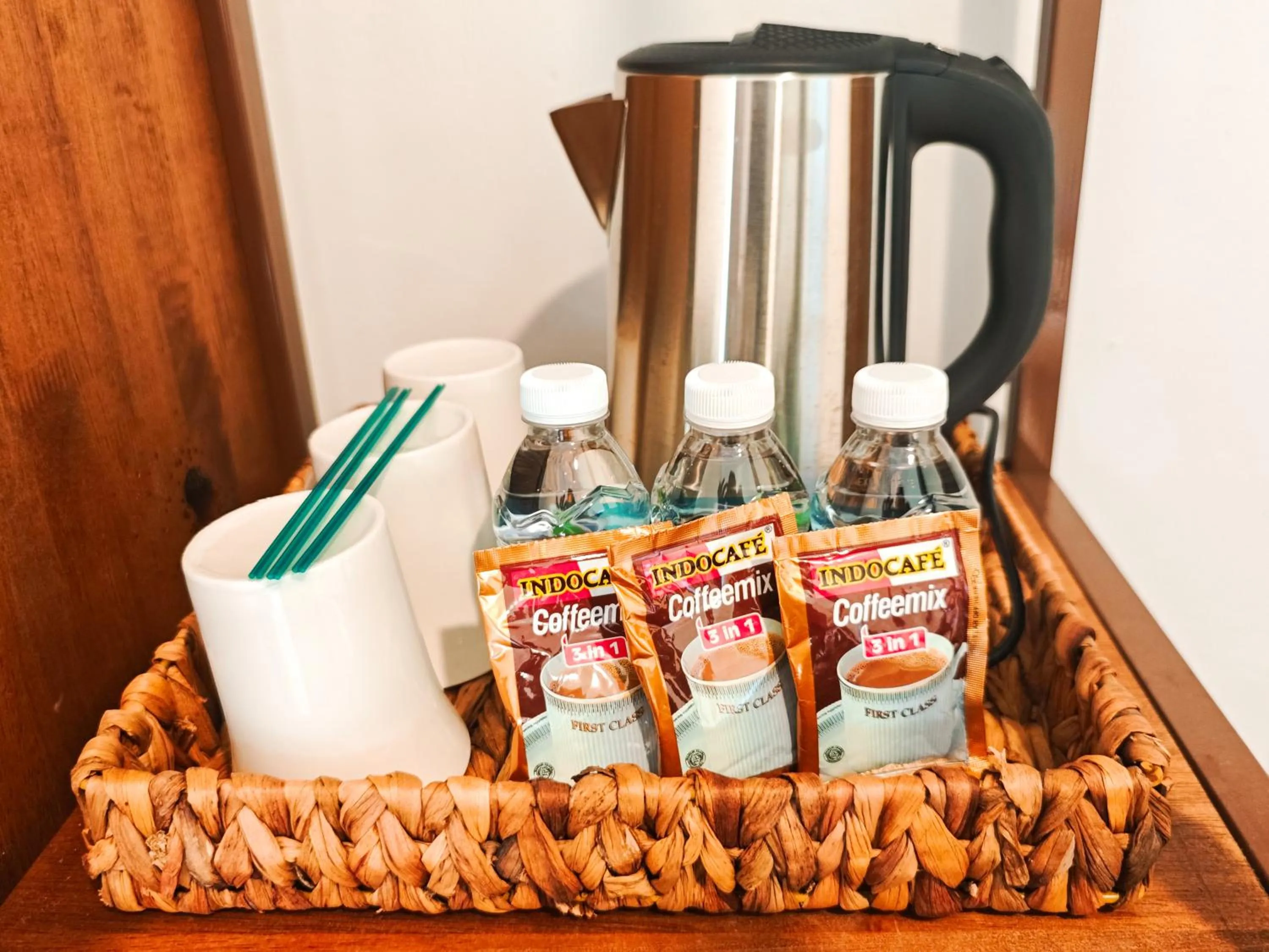 Coffee/tea facilities in Mulyo Hotel