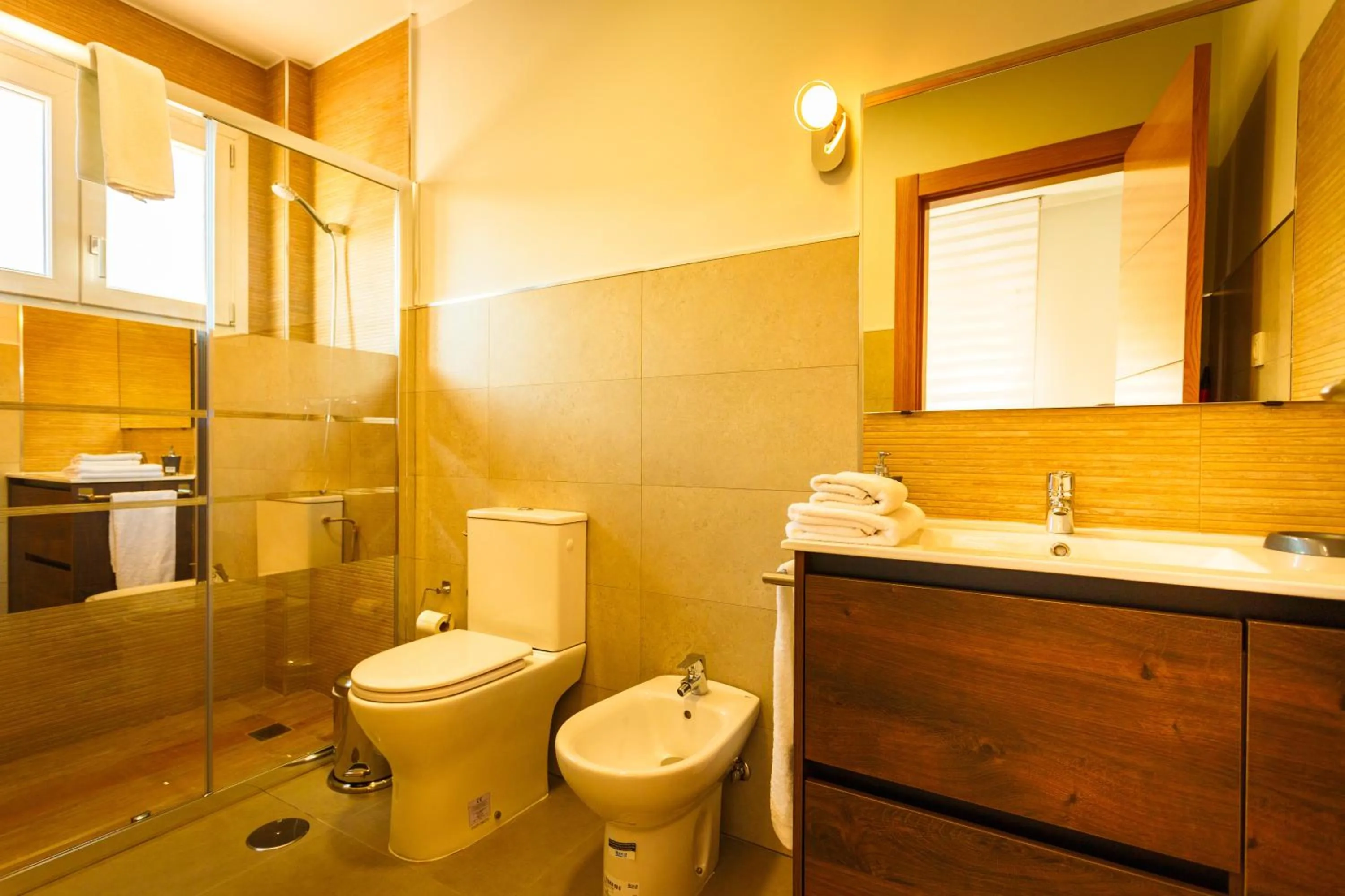 Bathroom in Apartamentos Turísticos Cúllar Vega