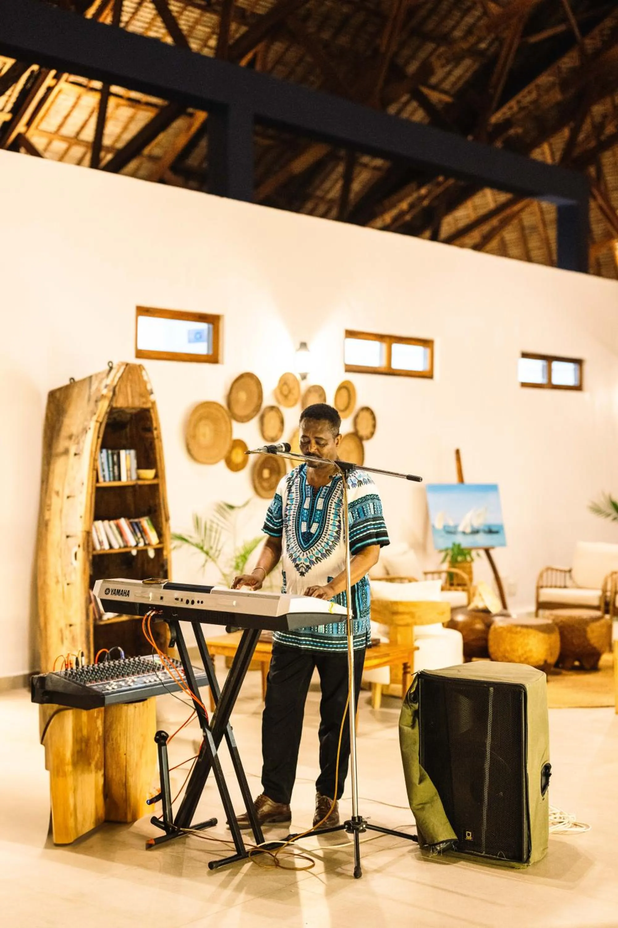 Evening entertainment in Kisiwa on the Beach