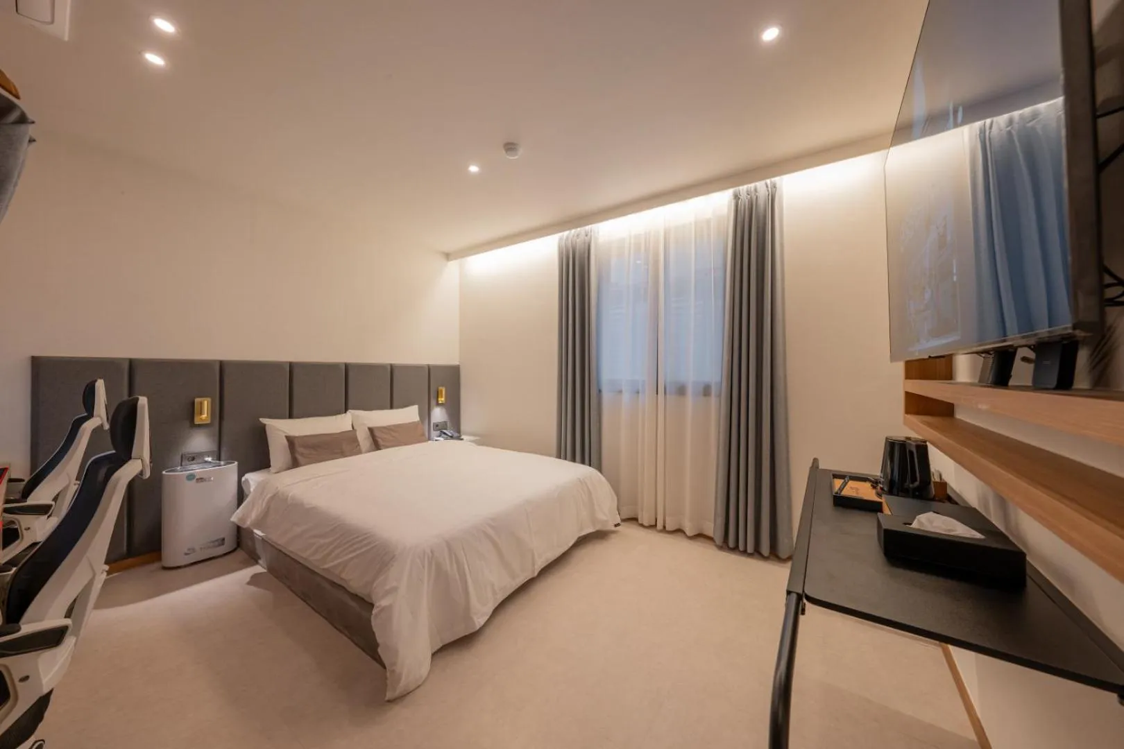 Bed in H-avenue Hotel Munhyeon