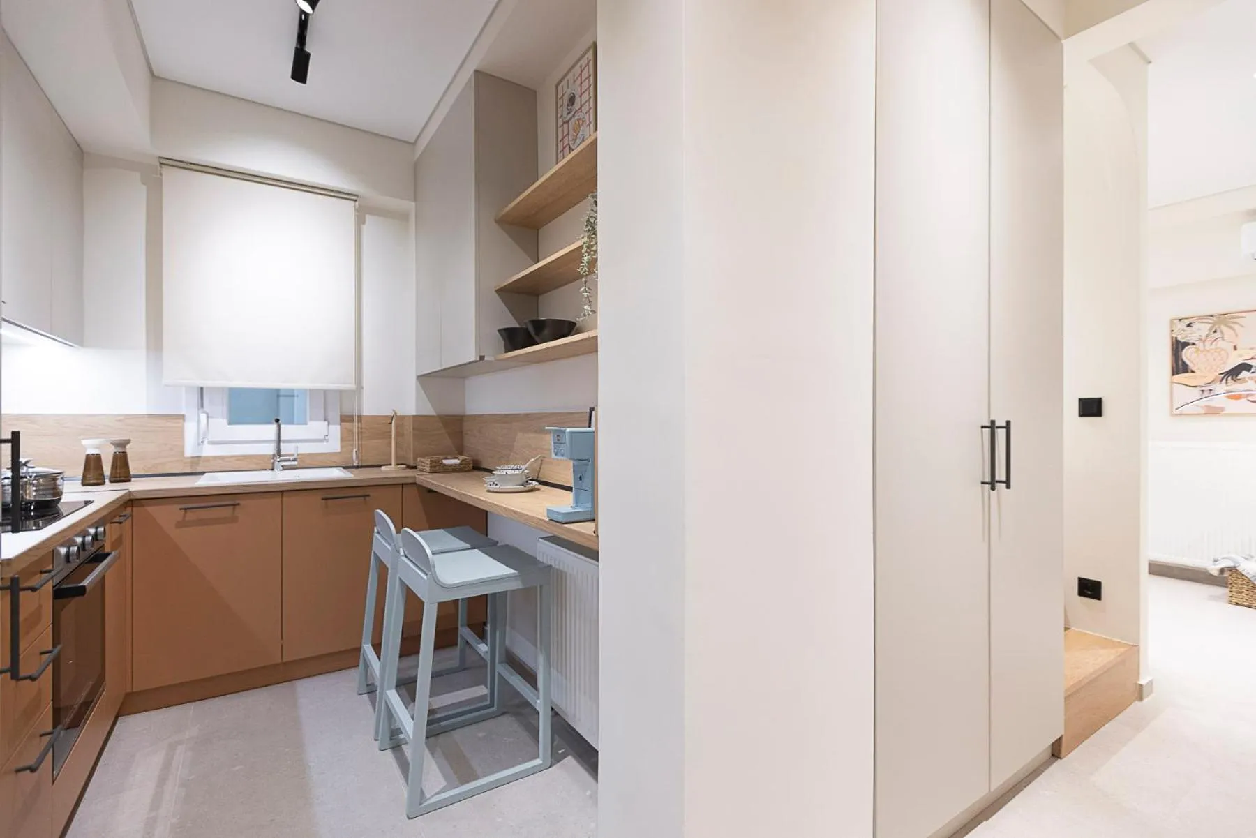 Kitchen or kitchenette in Urban Folks Svolou