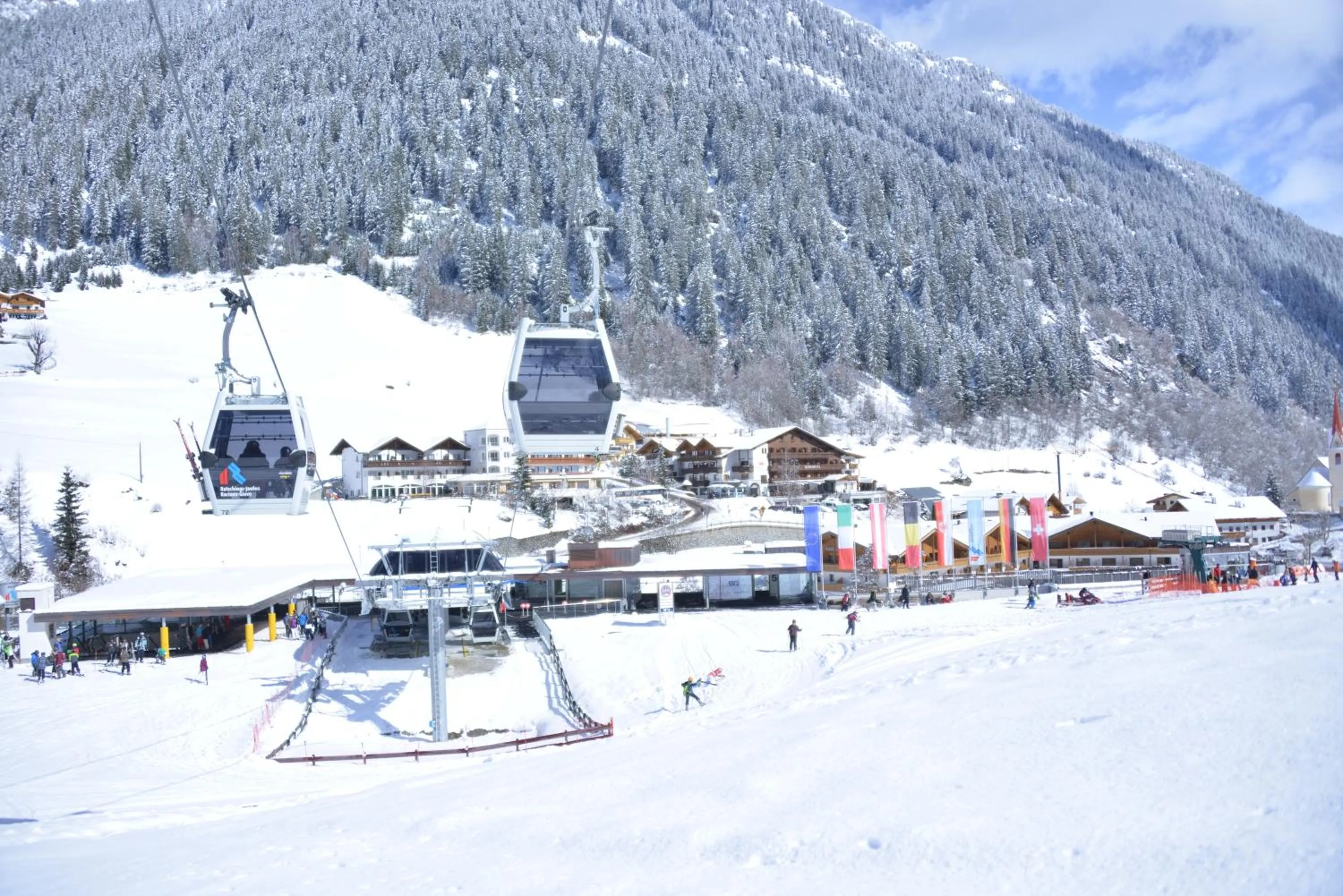 Facade/entrance in Wellness-Sporthotel Ratschings