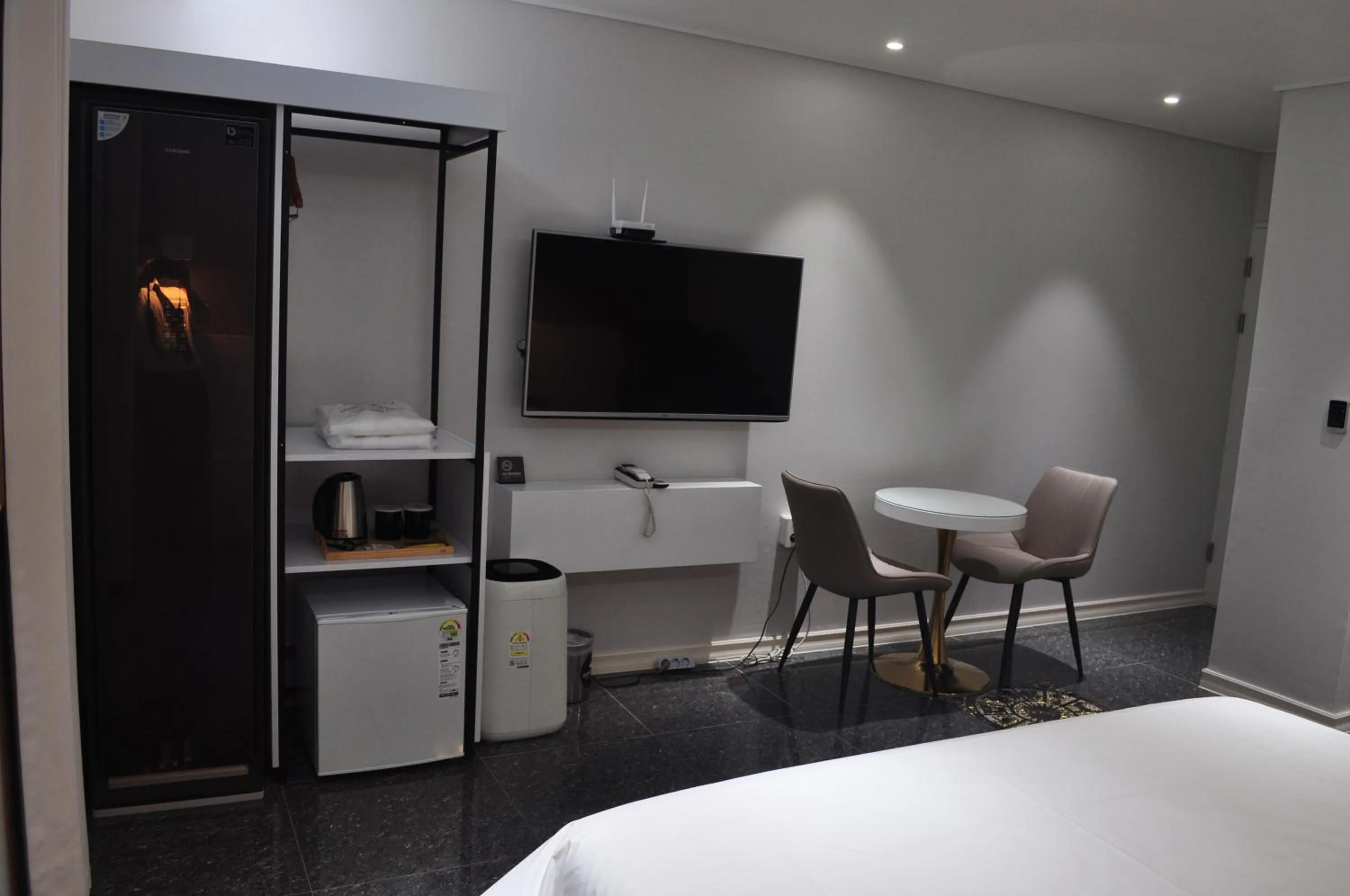 TV and multimedia, Bed in HOUND Hotel Sangmu