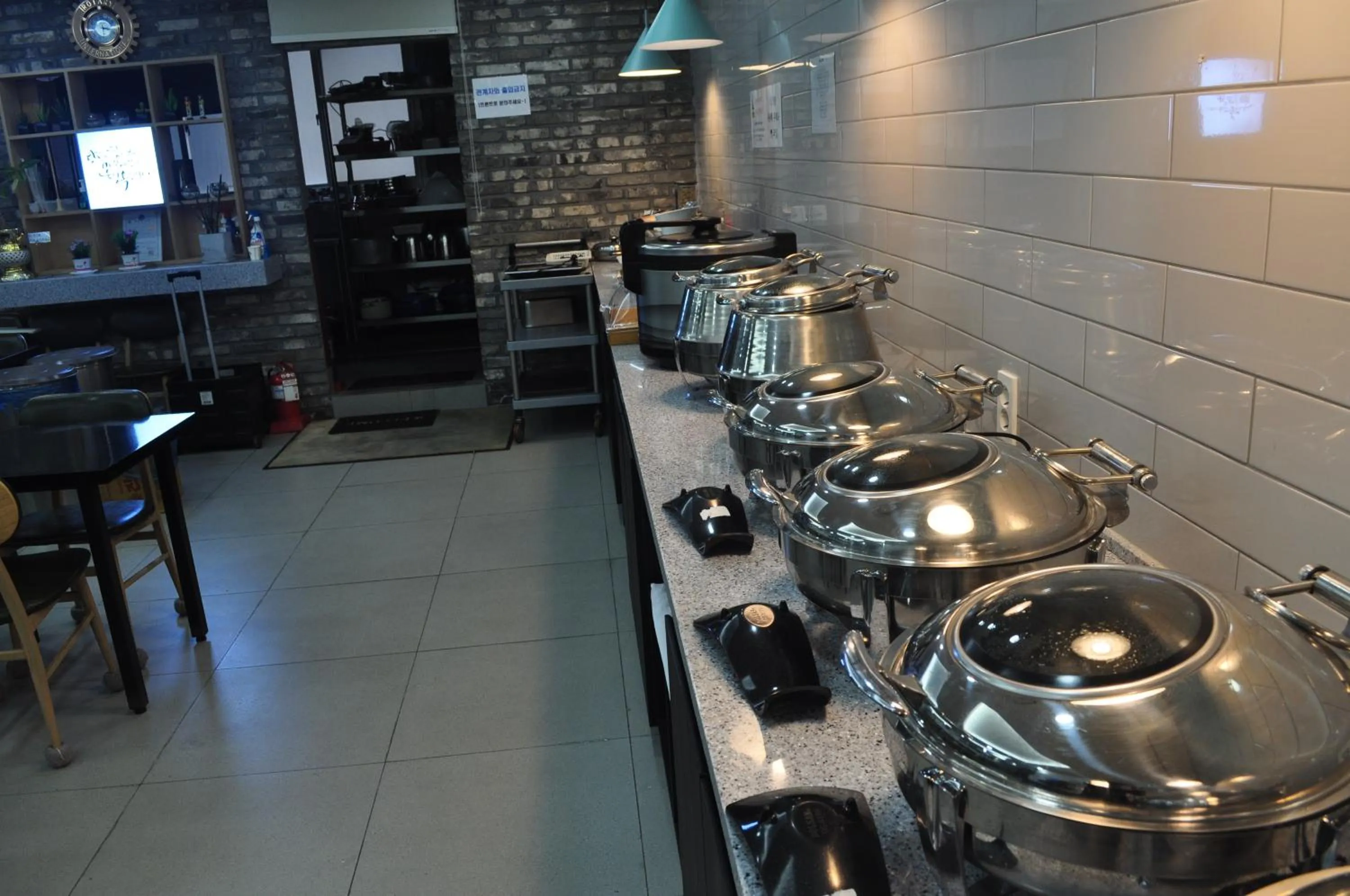 Breakfast in HOUND Hotel Sangmu