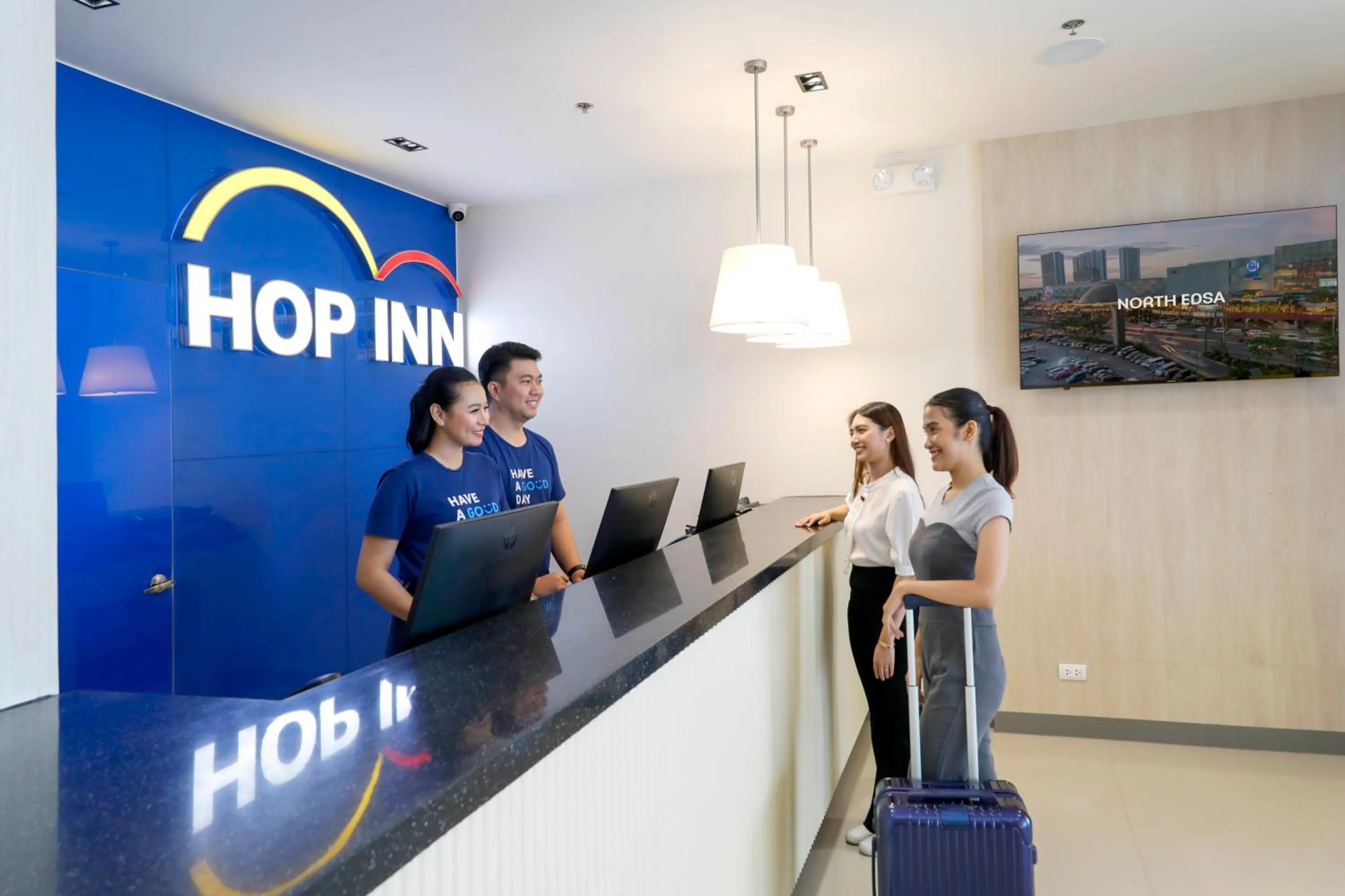 Lobby or reception in Hop Inn Hotel North EDSA Quezon City