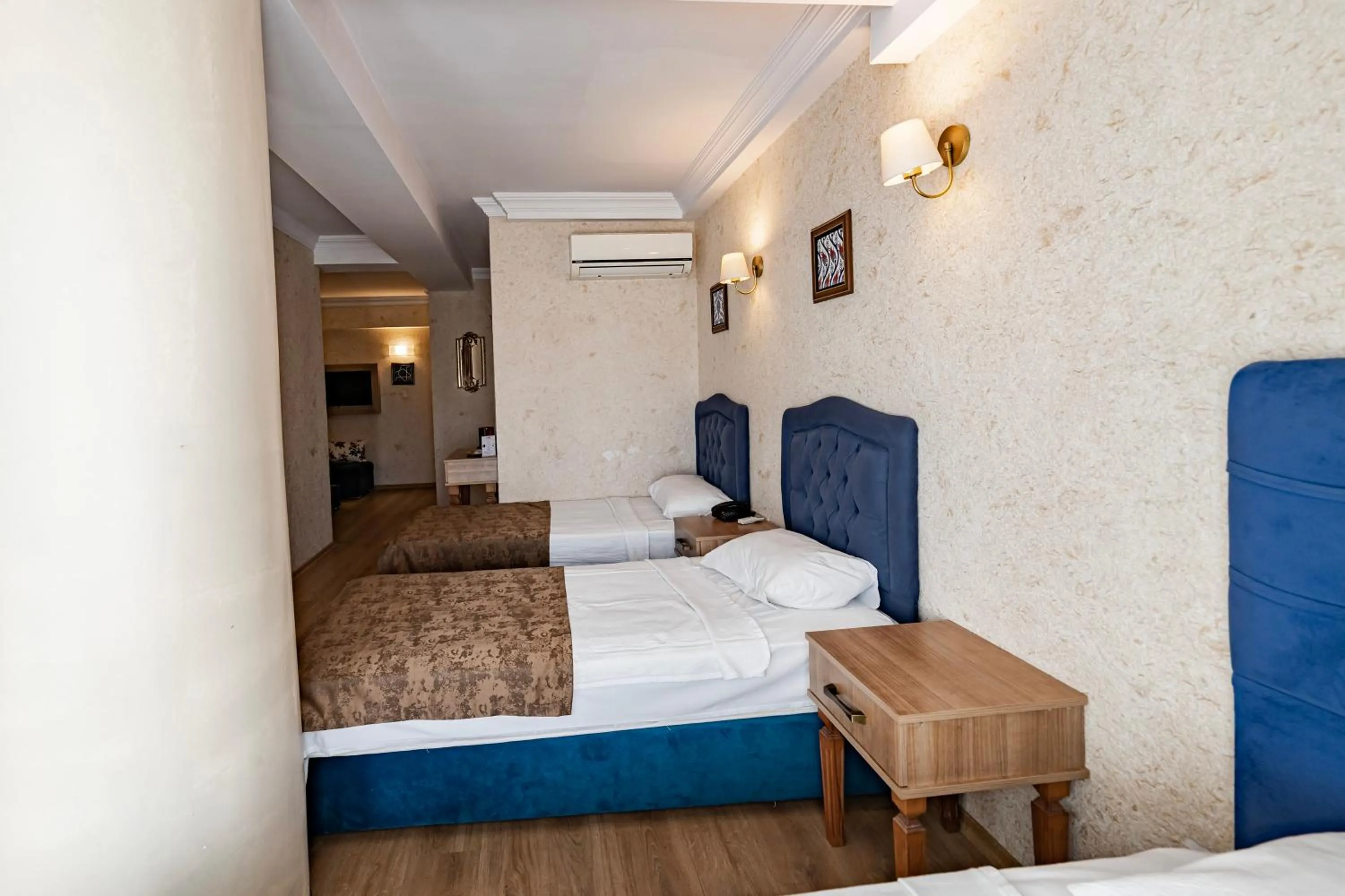 Massage, Bed in Konur Hotel