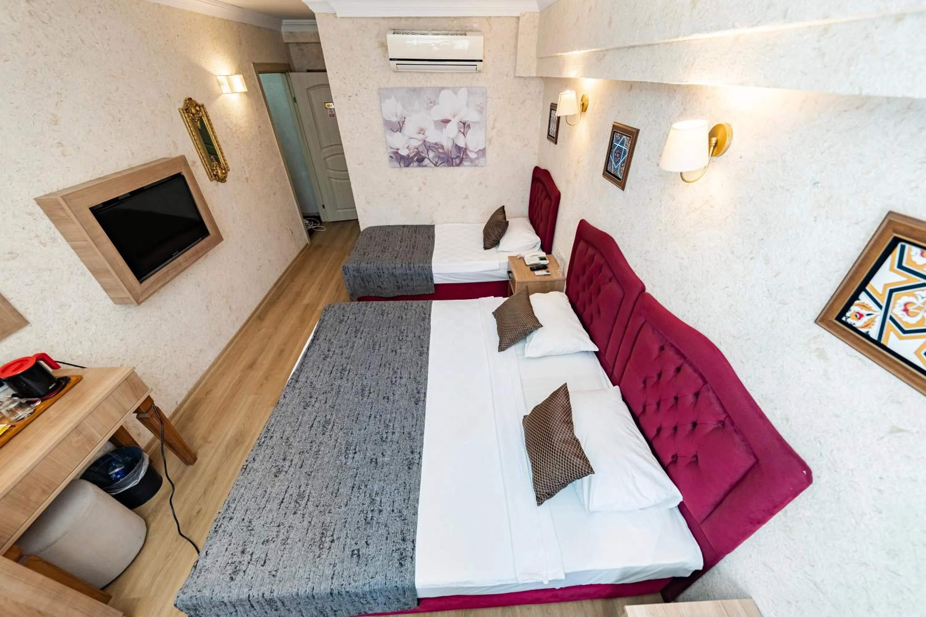 Massage, Bed in Konur Hotel