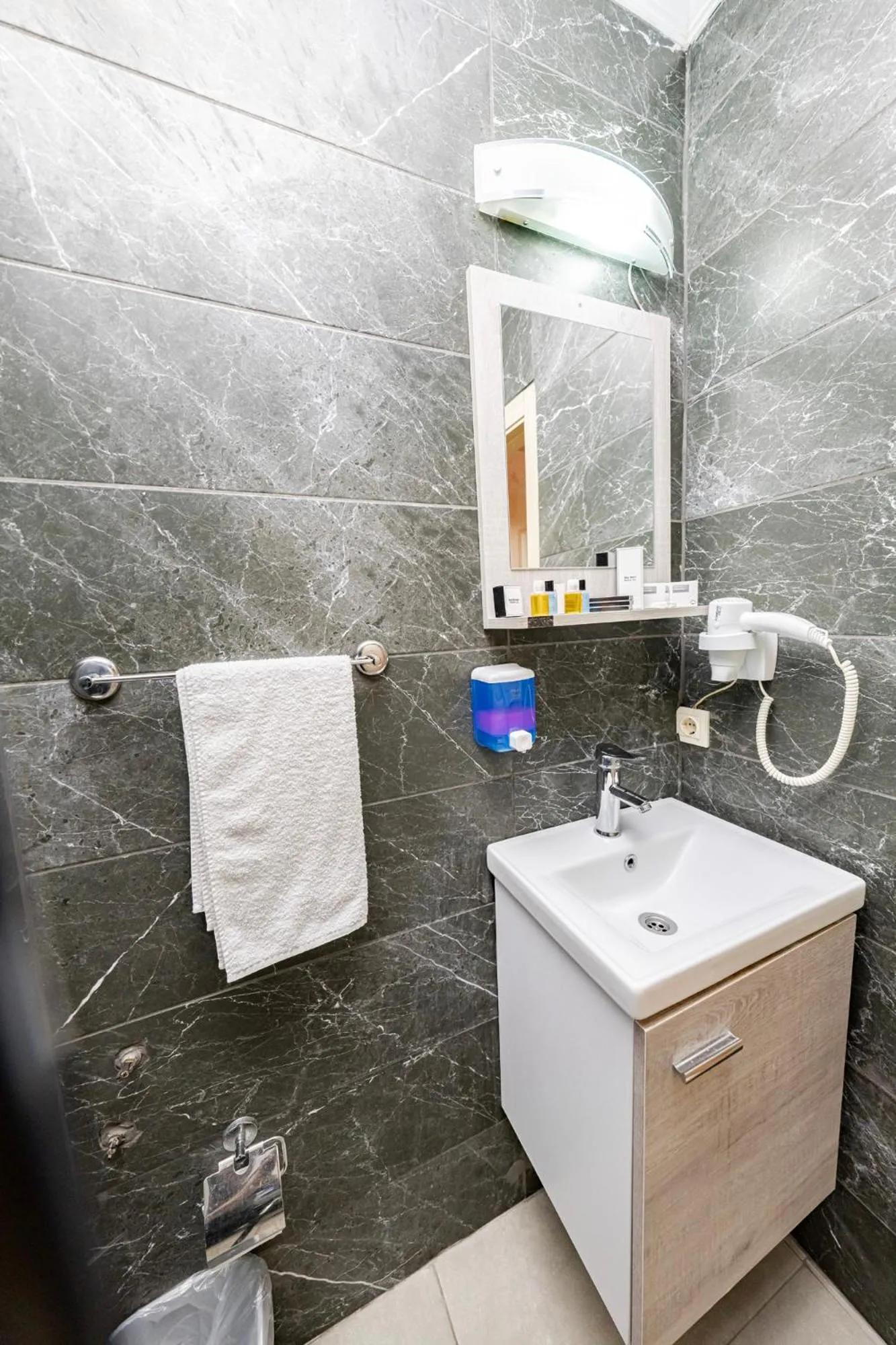 Bathroom in Konur Hotel