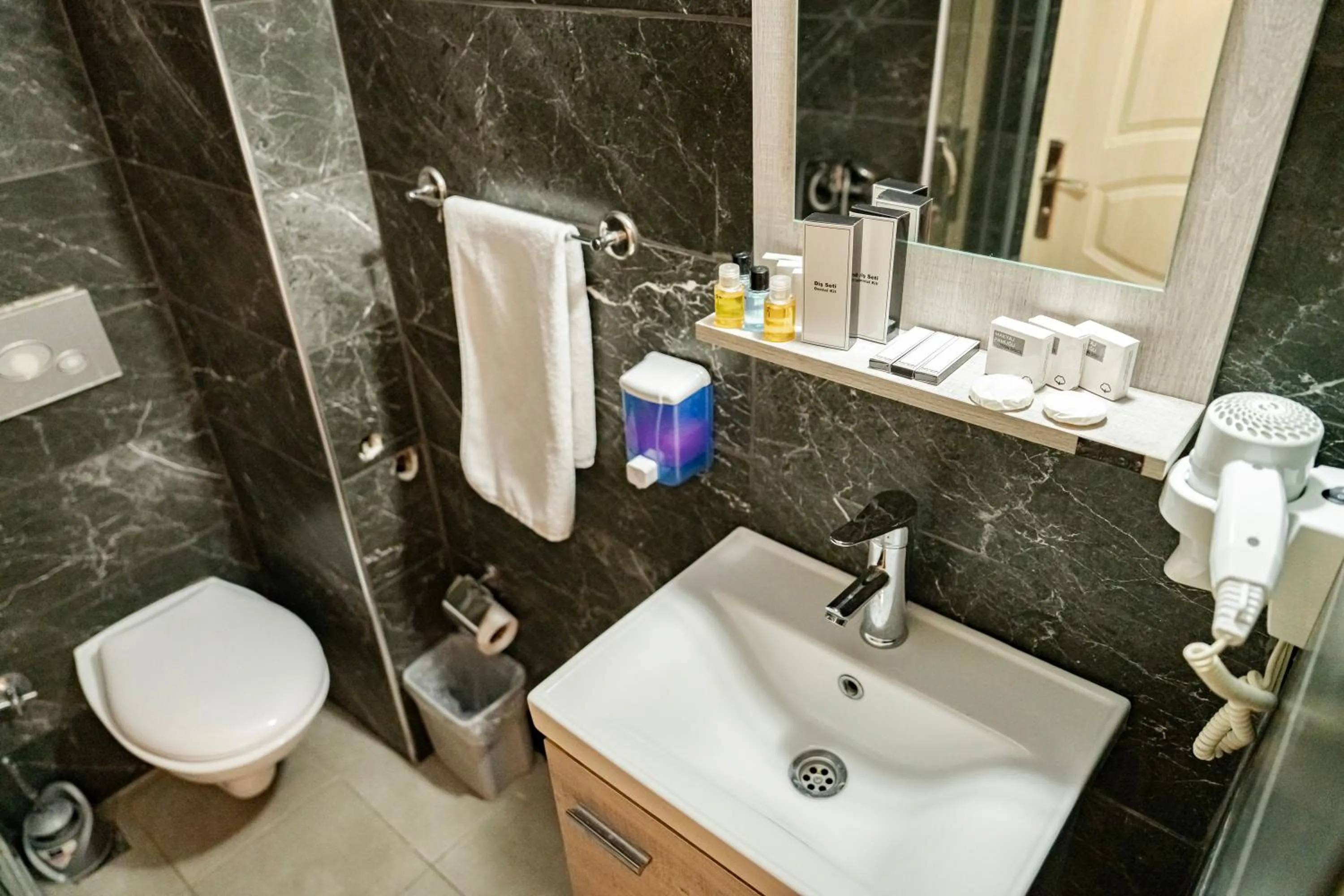 Bathroom in Konur Hotel