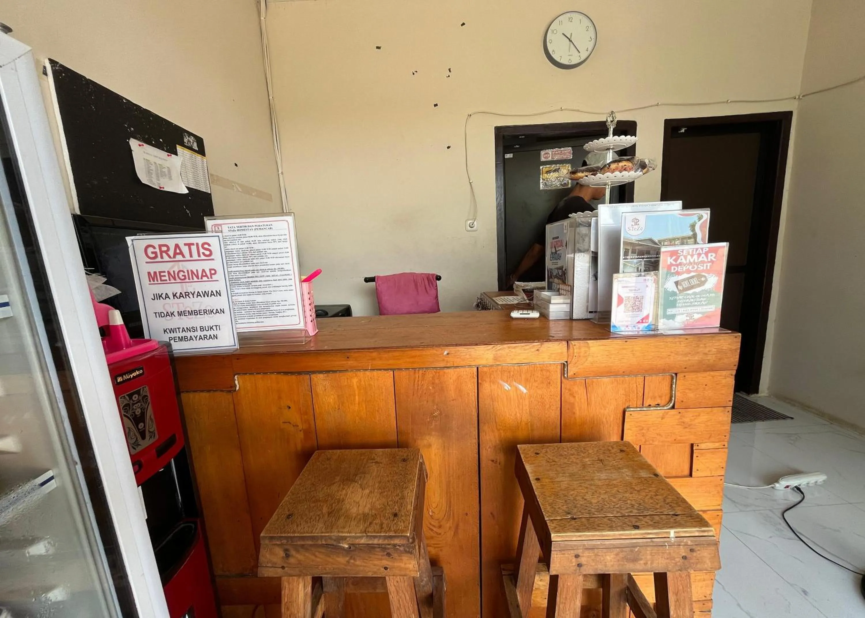 Lobby or reception in Steze Guesthouse Syariah Telanaipura