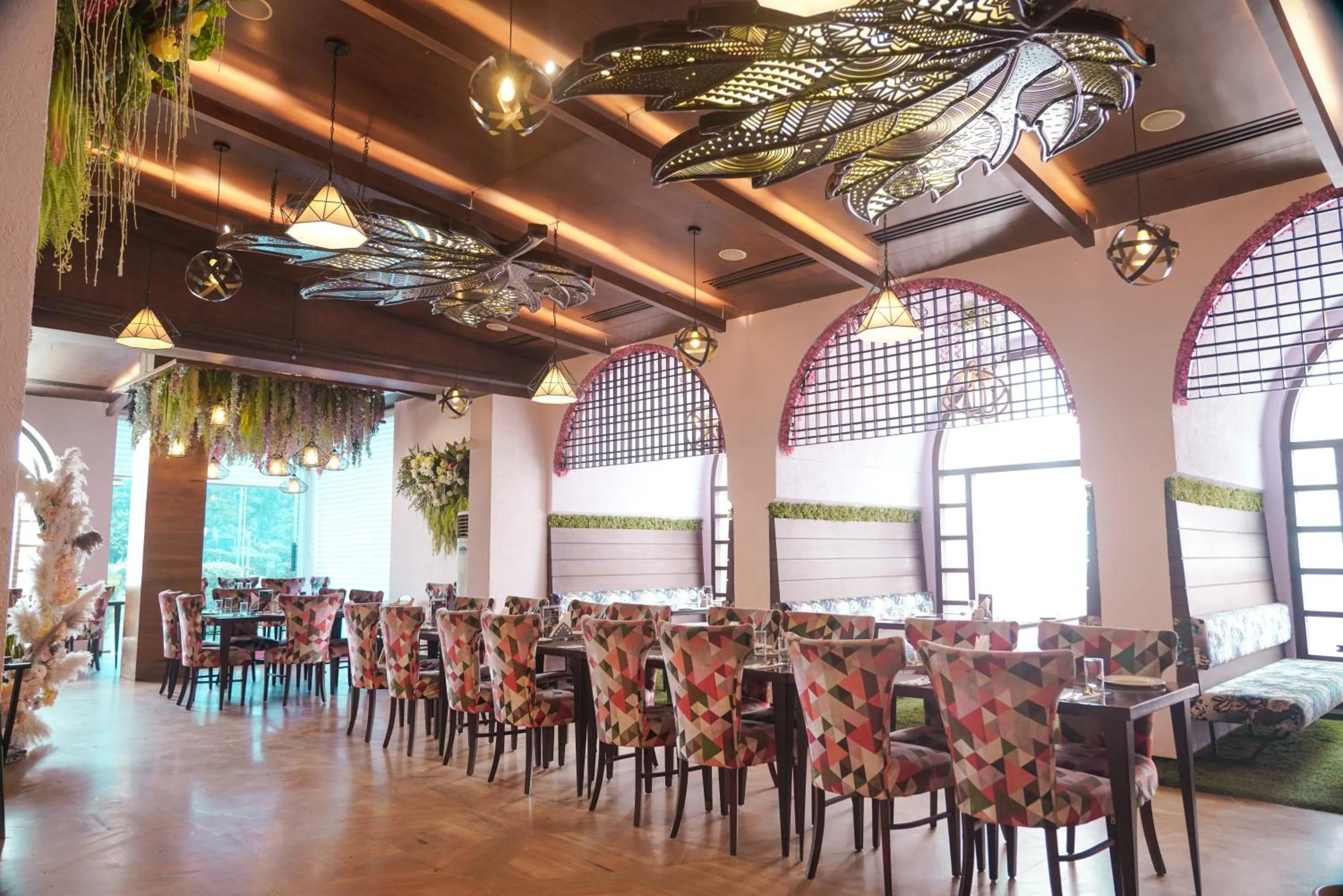 Restaurant/places to eat in Goa Country Club By Pearl Near Udyog vihar Yashobhoomi