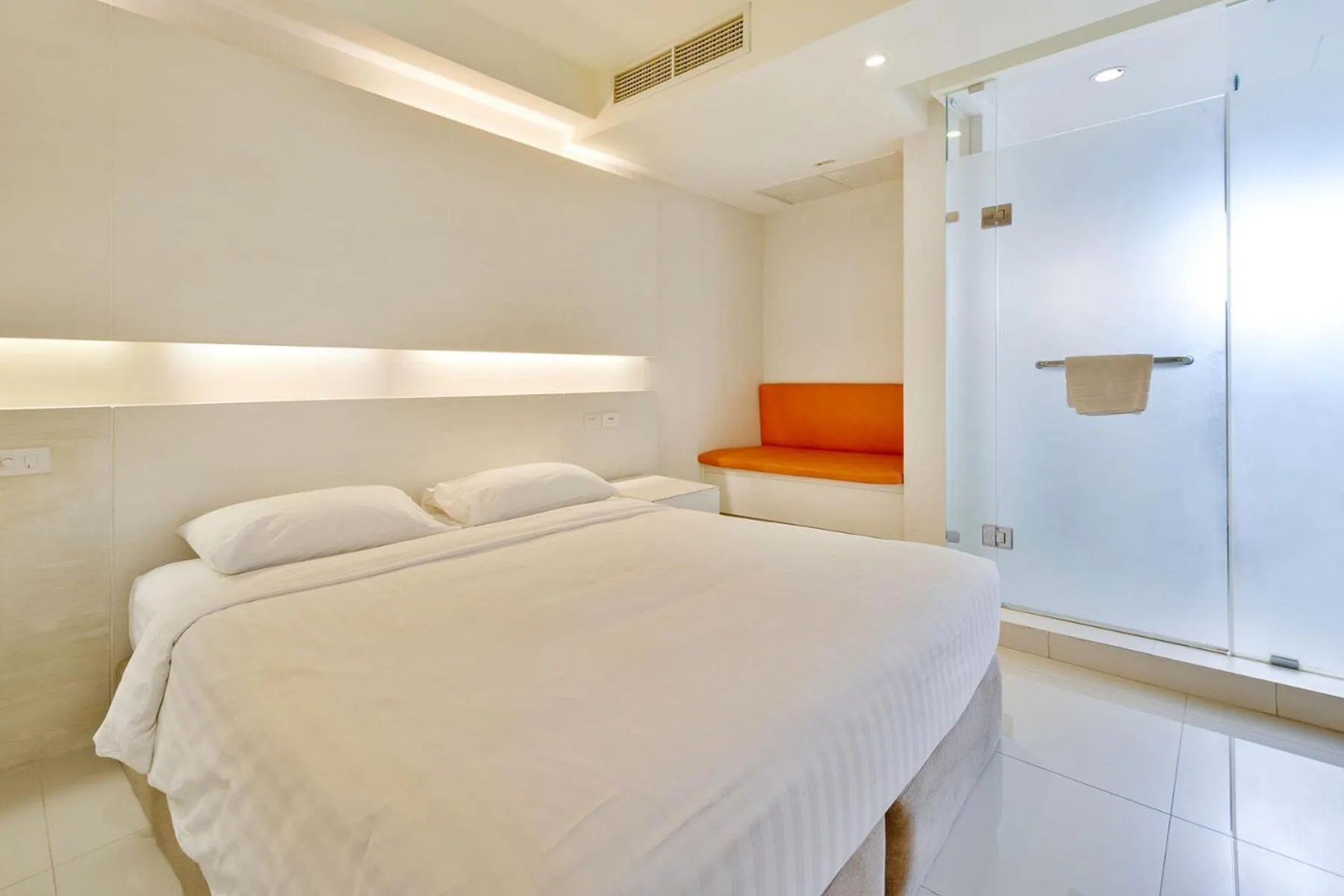 Bed in Metacity Bangkok