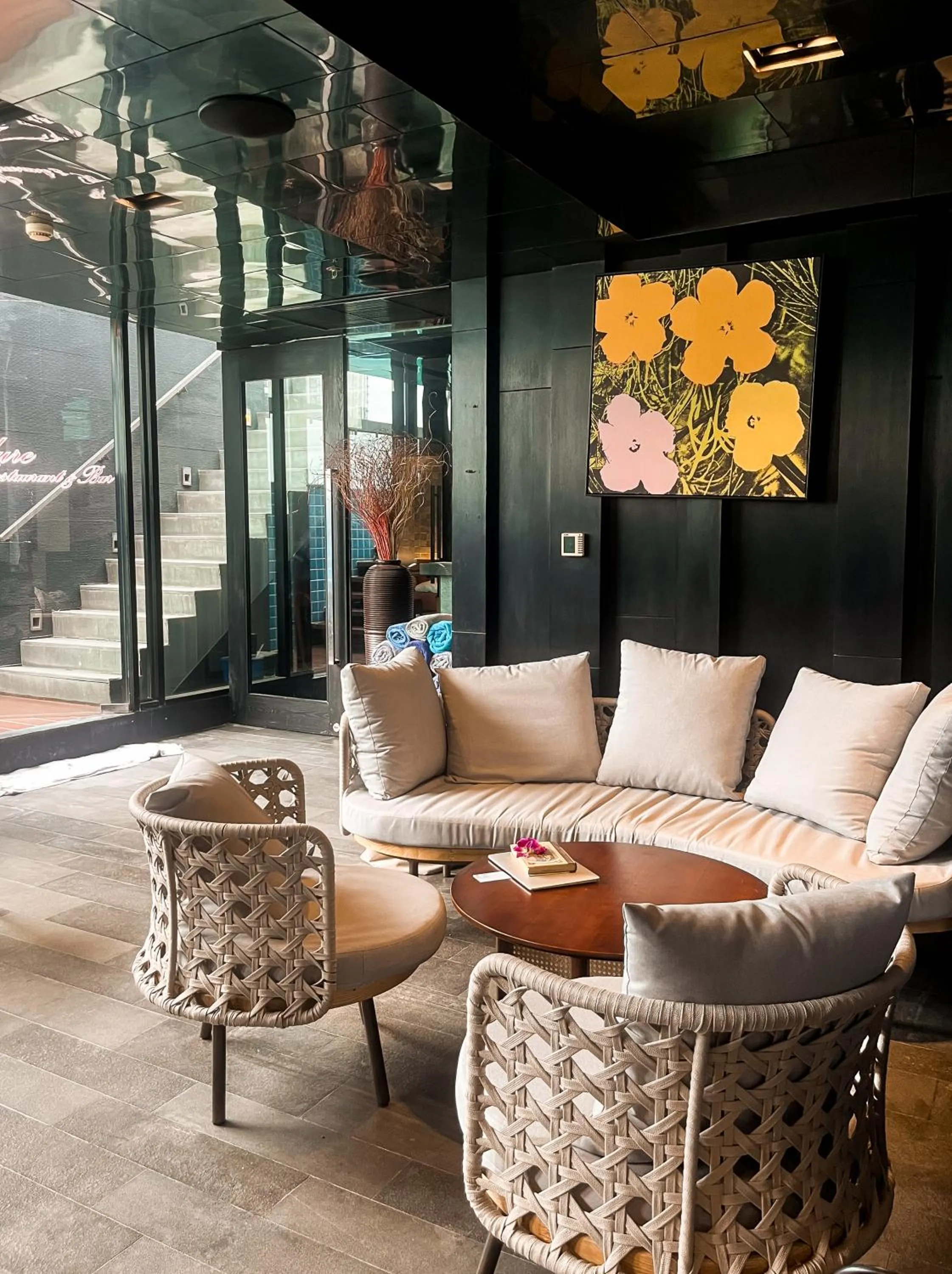 Seating area in Metacity Bangkok