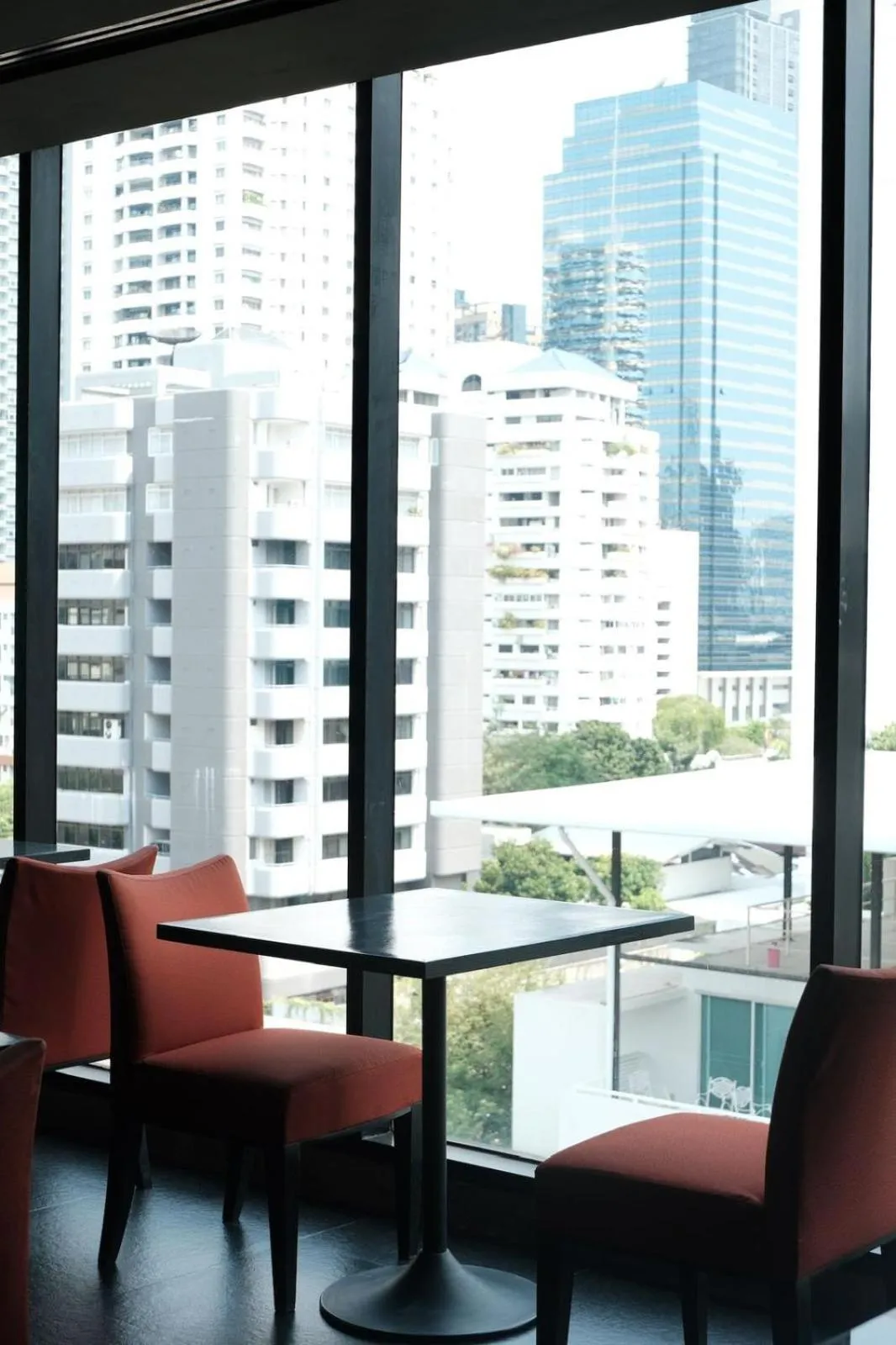 Restaurant/places to eat in Metacity Bangkok