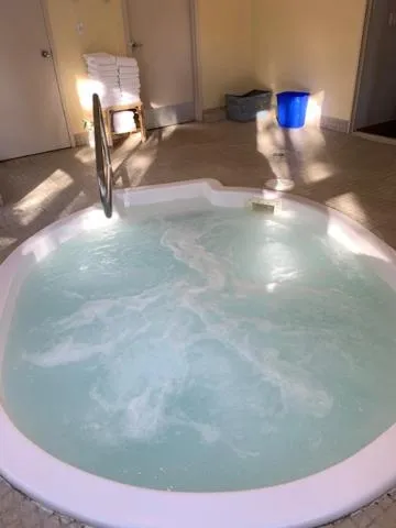 Glacier Mountain Lodge