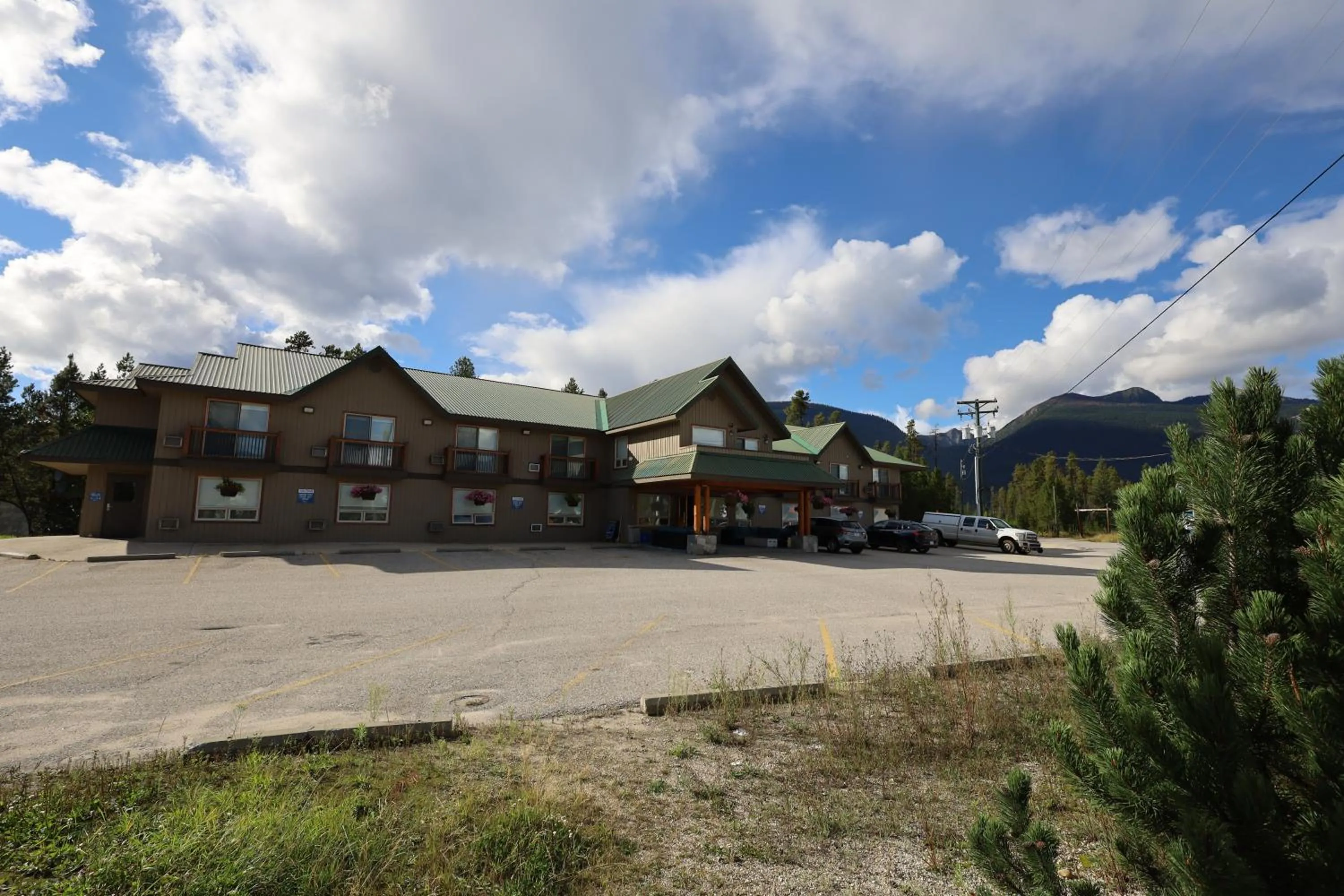 Glacier Mountain Lodge