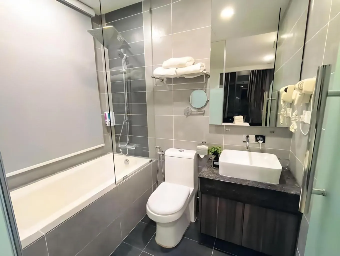 Bathroom in Emerald Homes Cozy Homestay at Ion Delemen Genting Highlands
