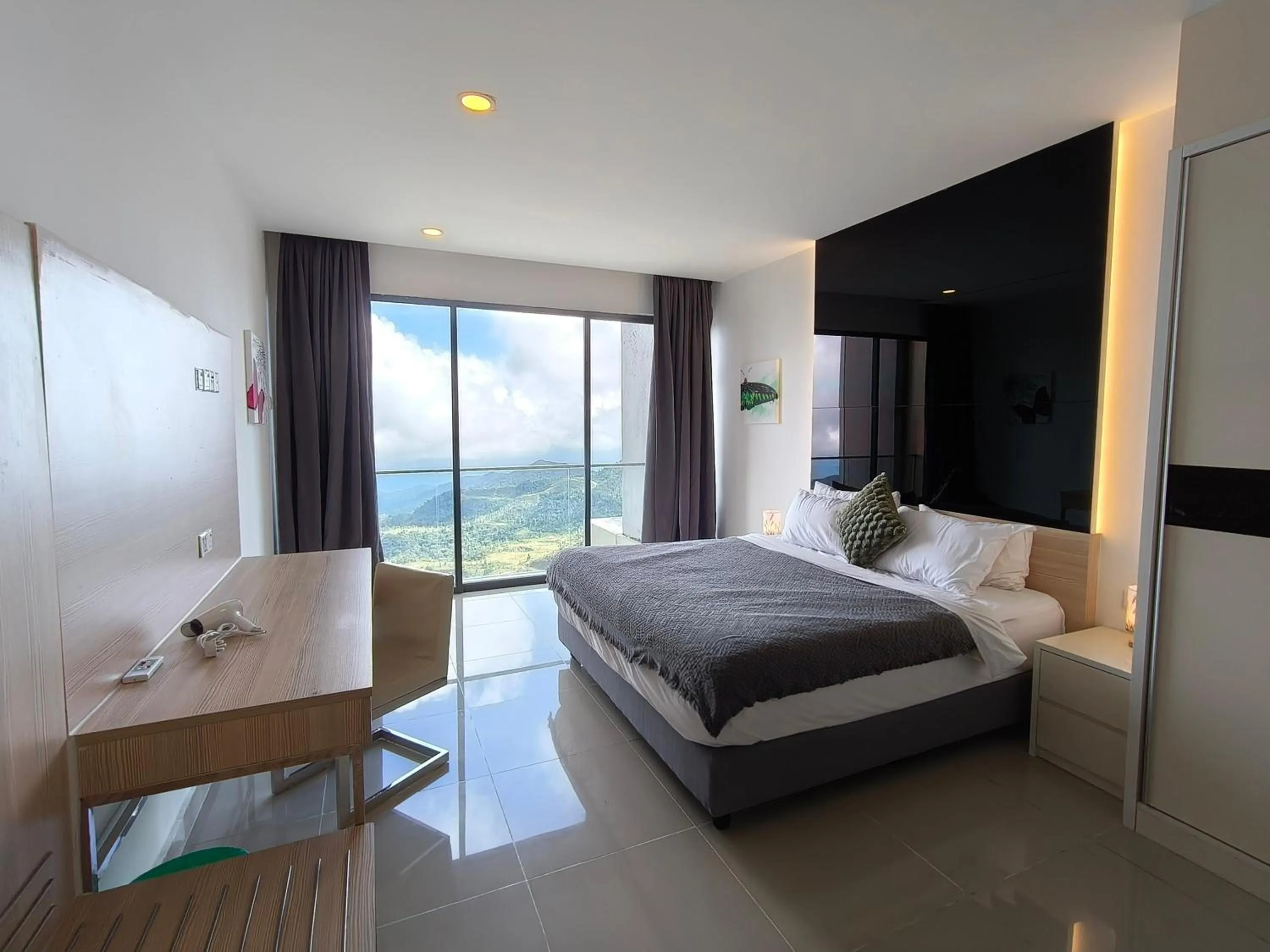 Bed in Emerald Homes Cozy Homestay at Ion Delemen Genting Highlands