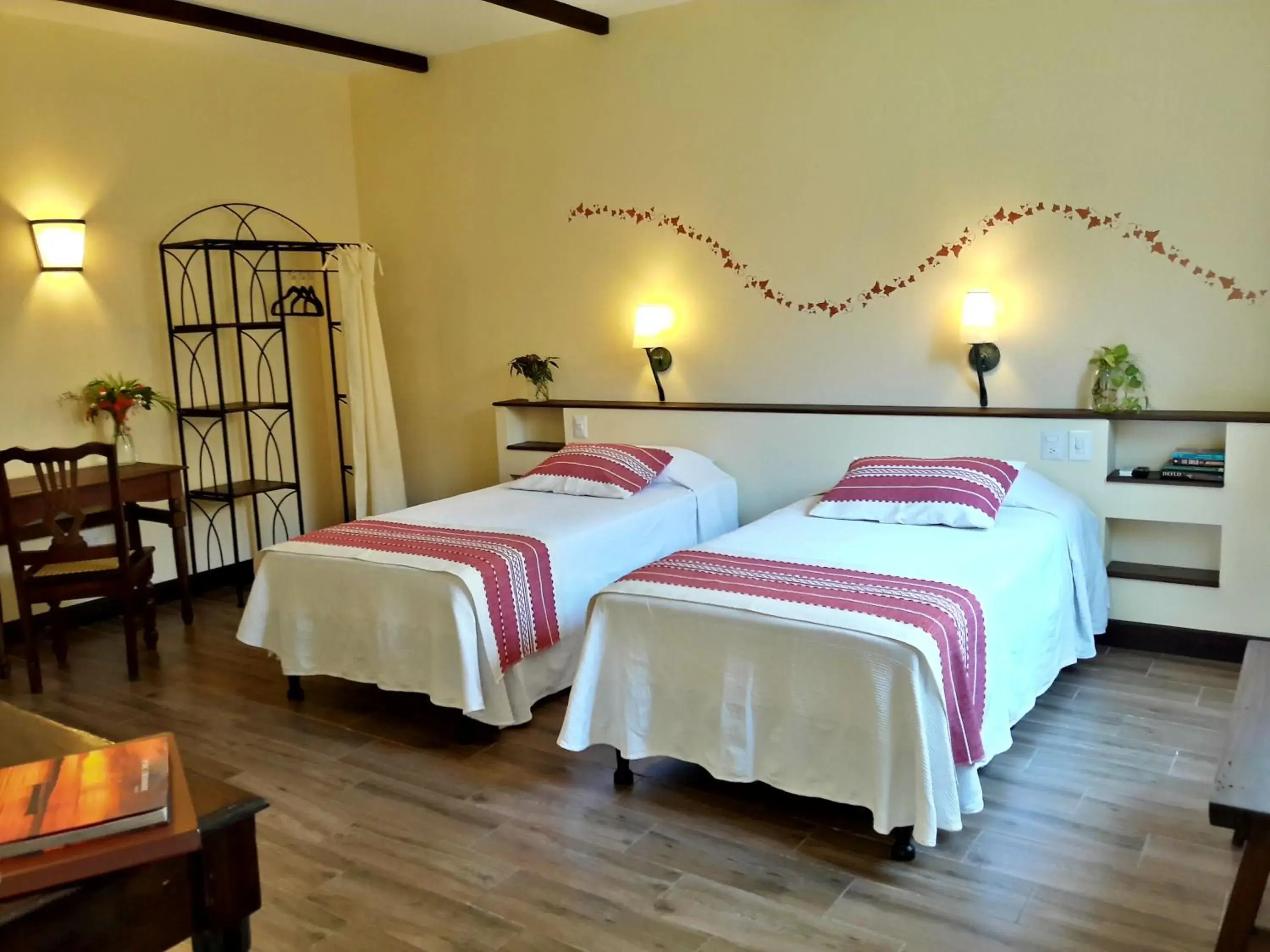 Superior Double or Twin Room in Hotel Patio del Malinche Superior Double or Twin Room in Hotel Patio del Malinche