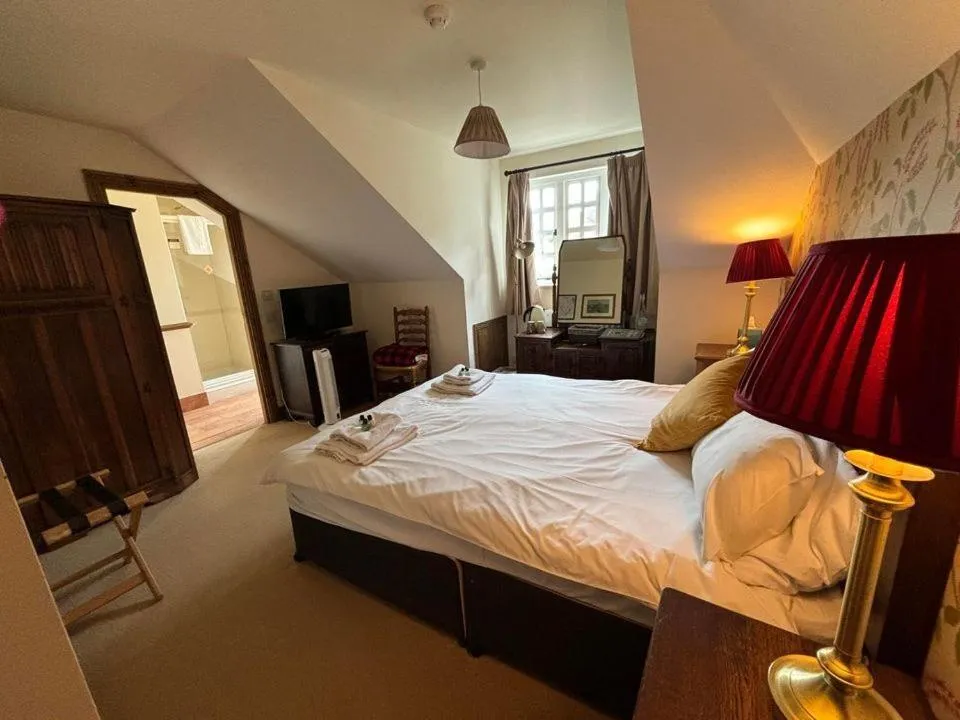 Bedroom in True Lovers Knot