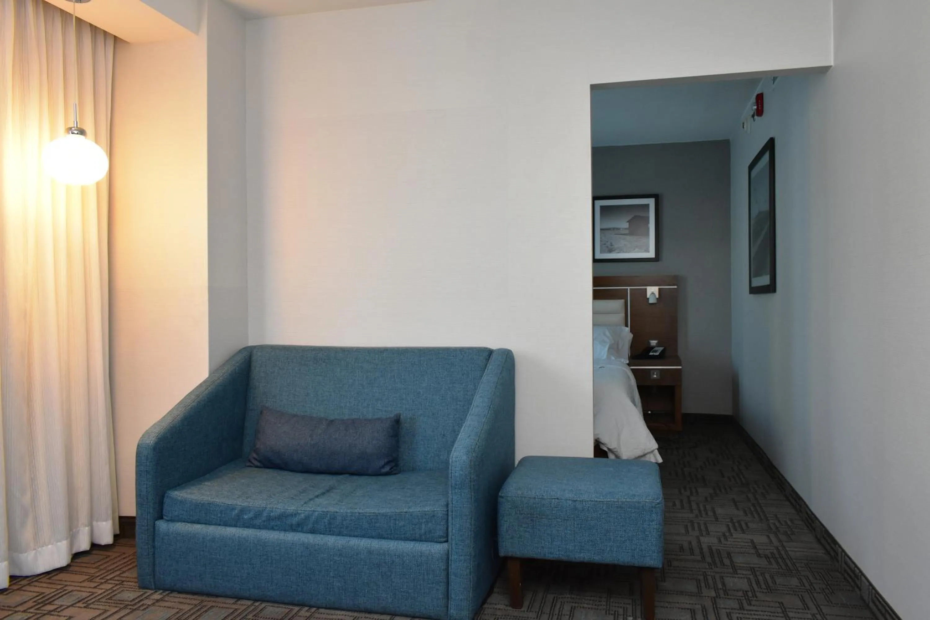 Living room in Hampton Inn by Hilton Hermosillo