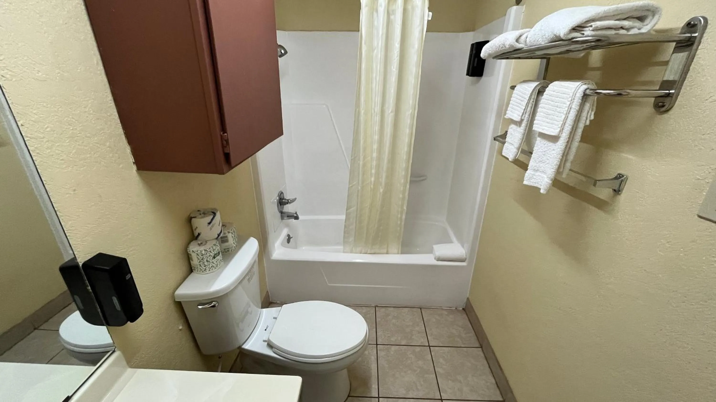 Extended Stay Motel - Snyder