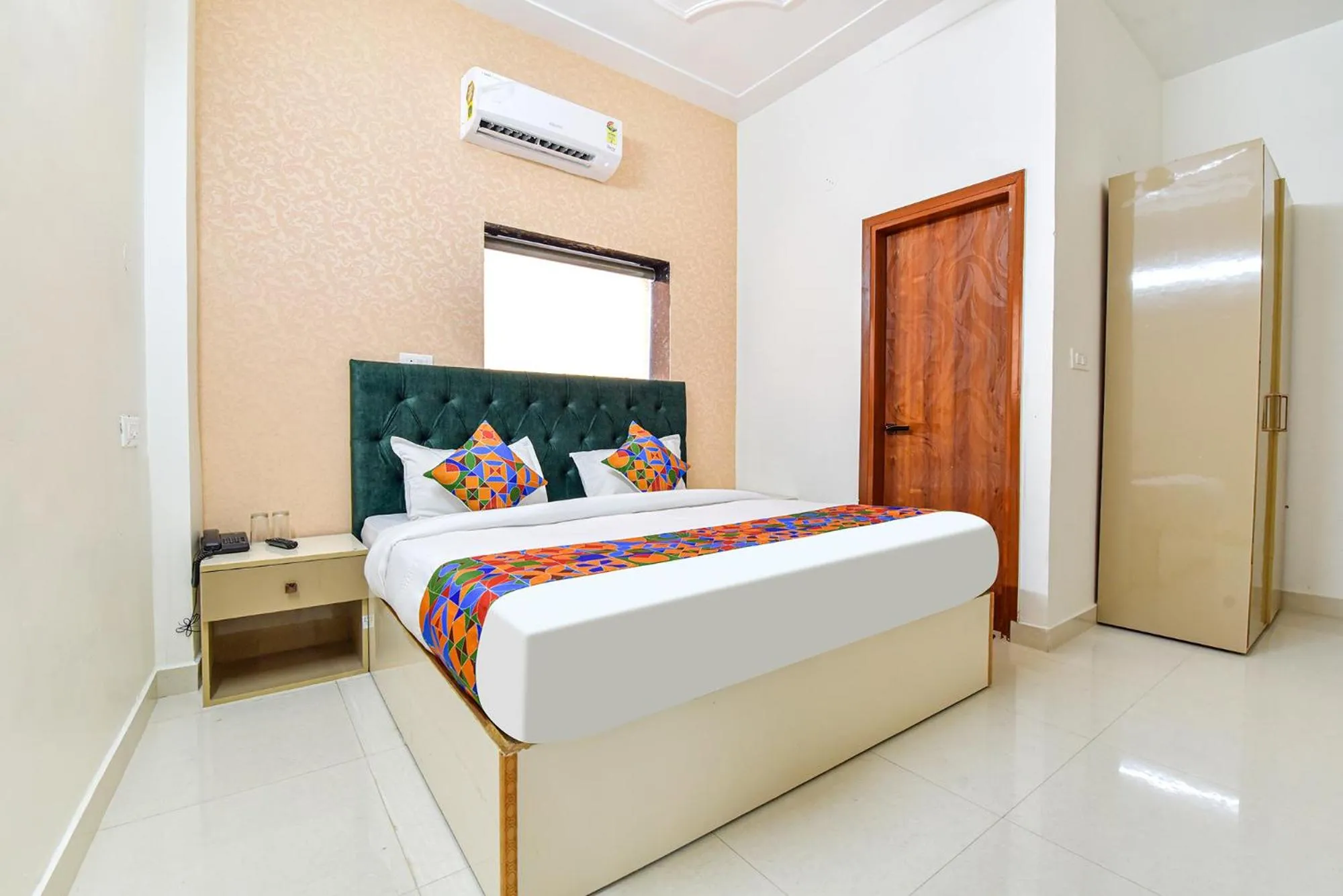 Bed in FabHotel Prince 24