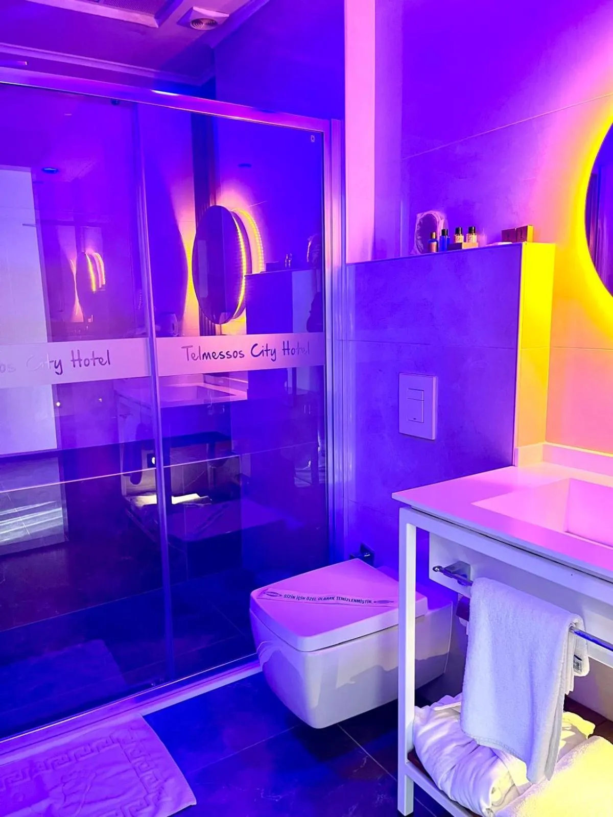 Bathroom in TELMESSOS CİTY HOTEL- Adults Only