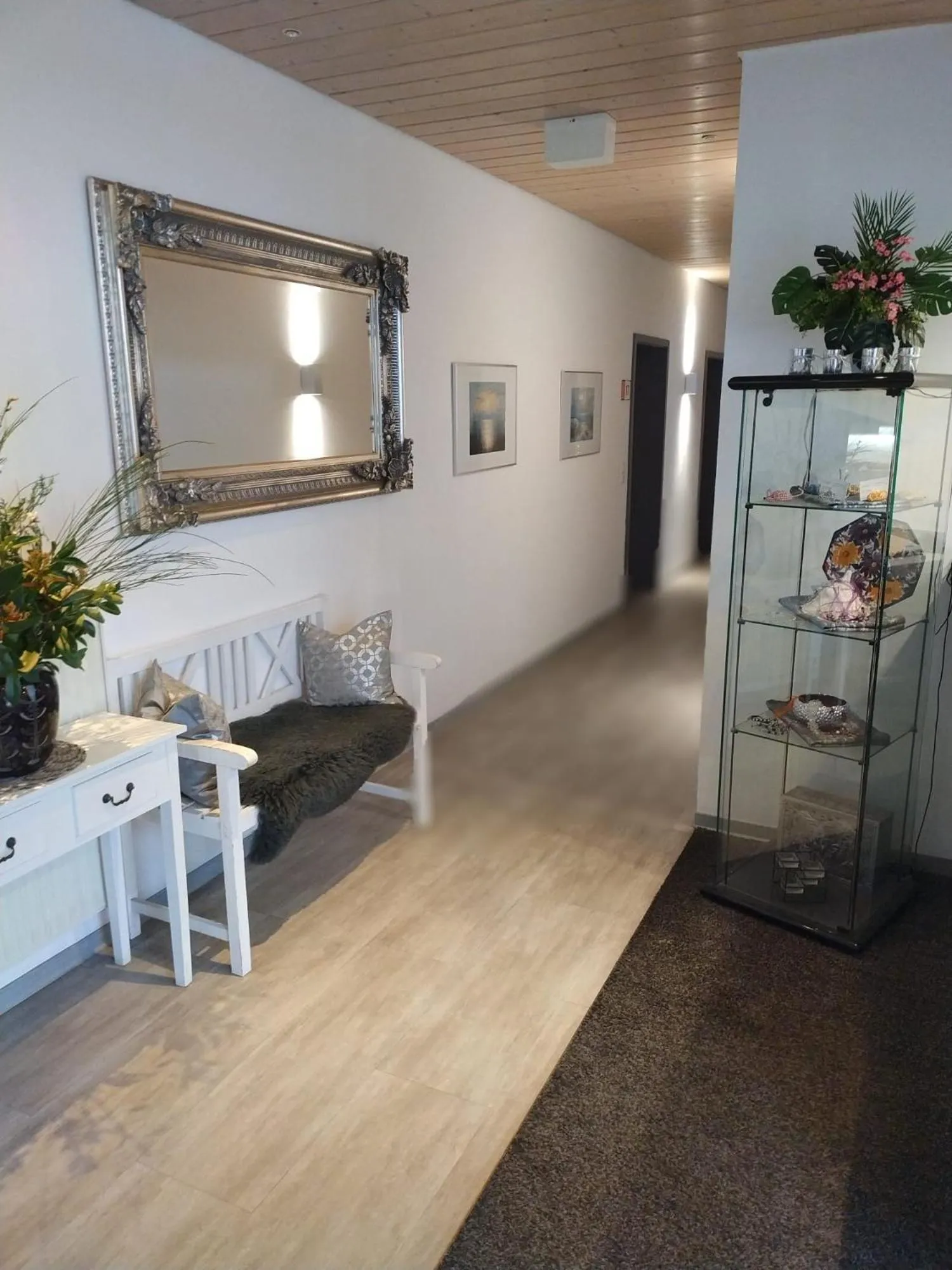 Lobby or reception in Hotel Cronberger Hof