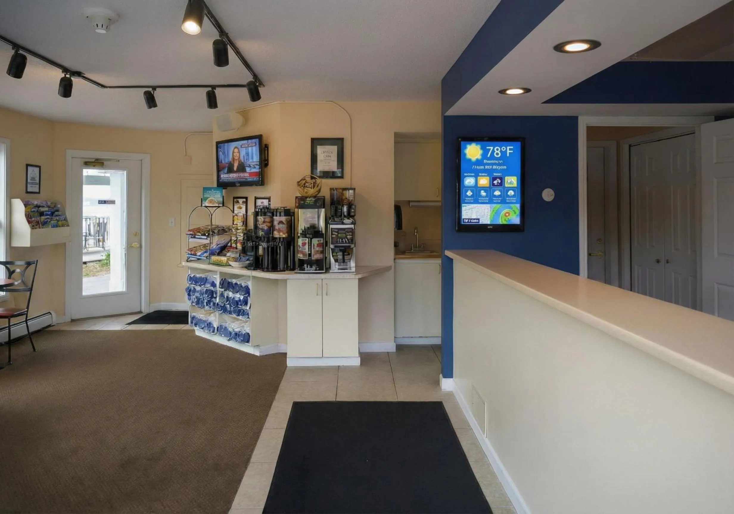 Pointes North Beachfront Resort Hotel