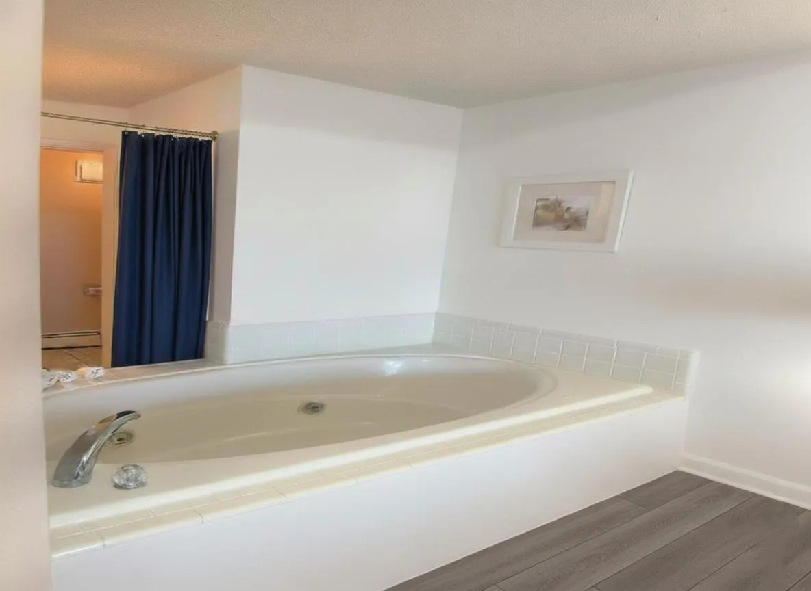 Pointes North Beachfront Resort Hotel