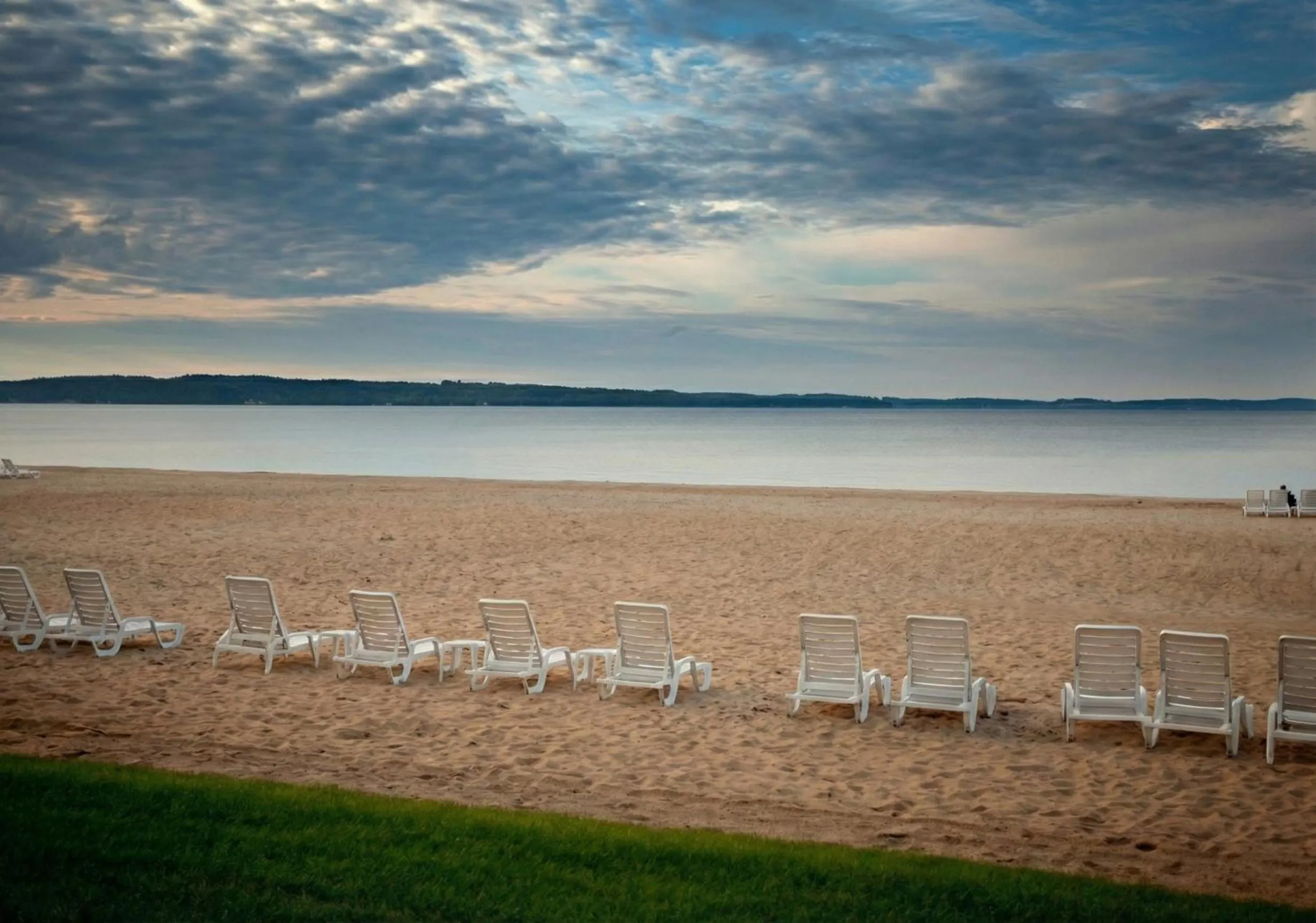 Beach in Pointes North Beachfront Hotel - 2 Person Spa Tub Studios