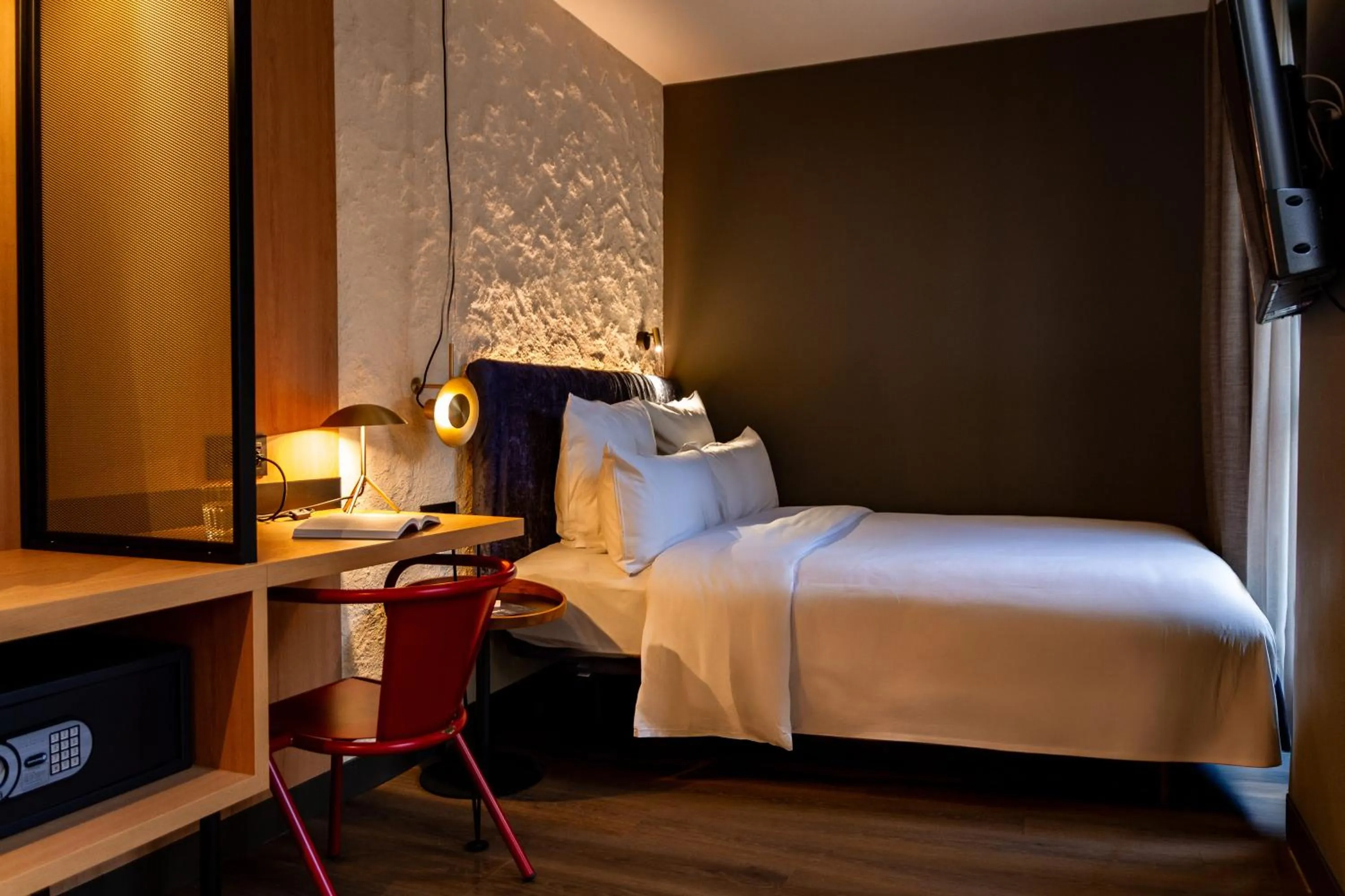 Bed in Letoh Letoh Sevilla