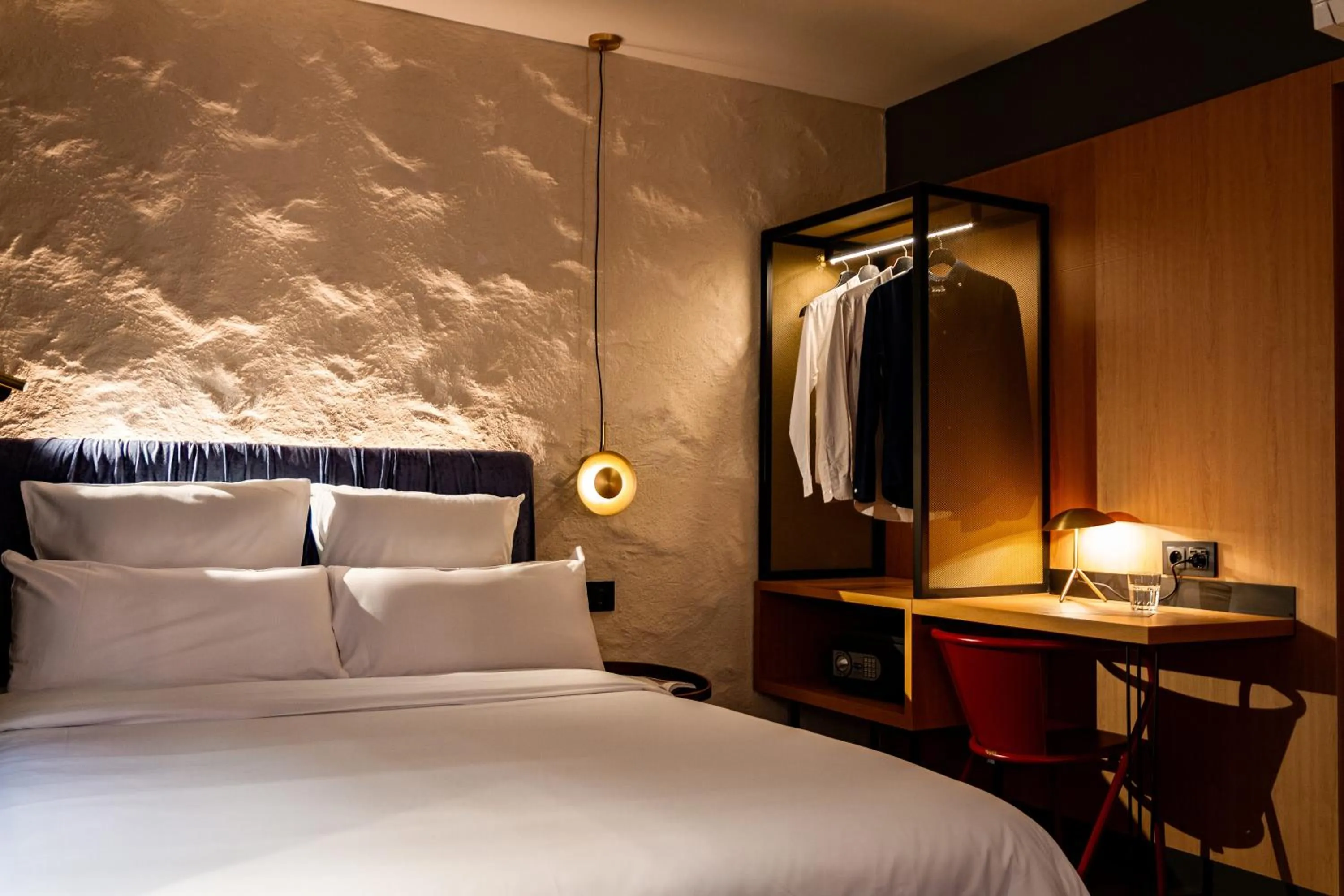 Bed in Letoh Letoh Sevilla