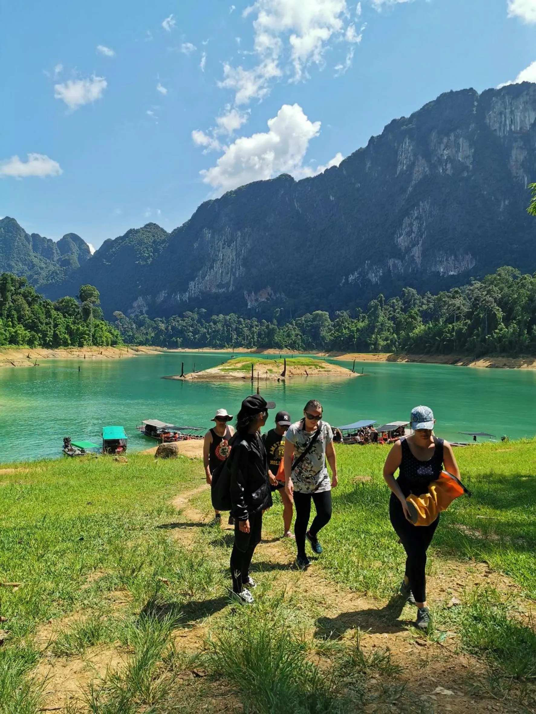 Natural landscape in Khao Sok Country Resort