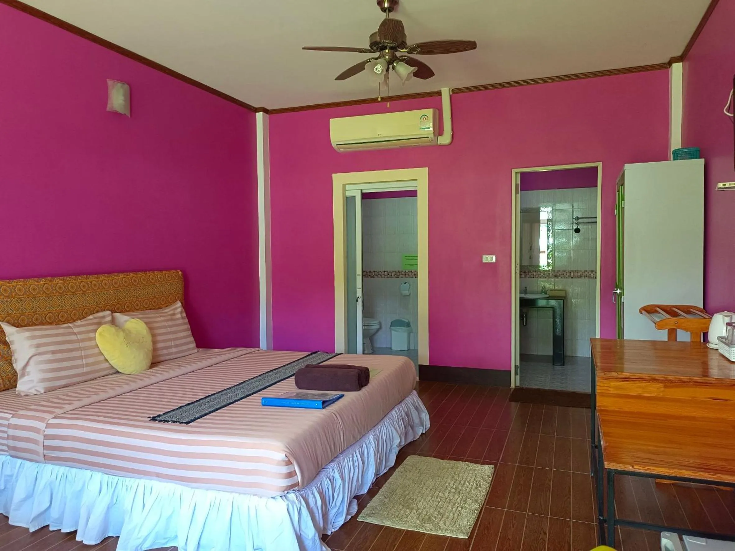 Double Room with Mountain View in Khao Sok Country Resort