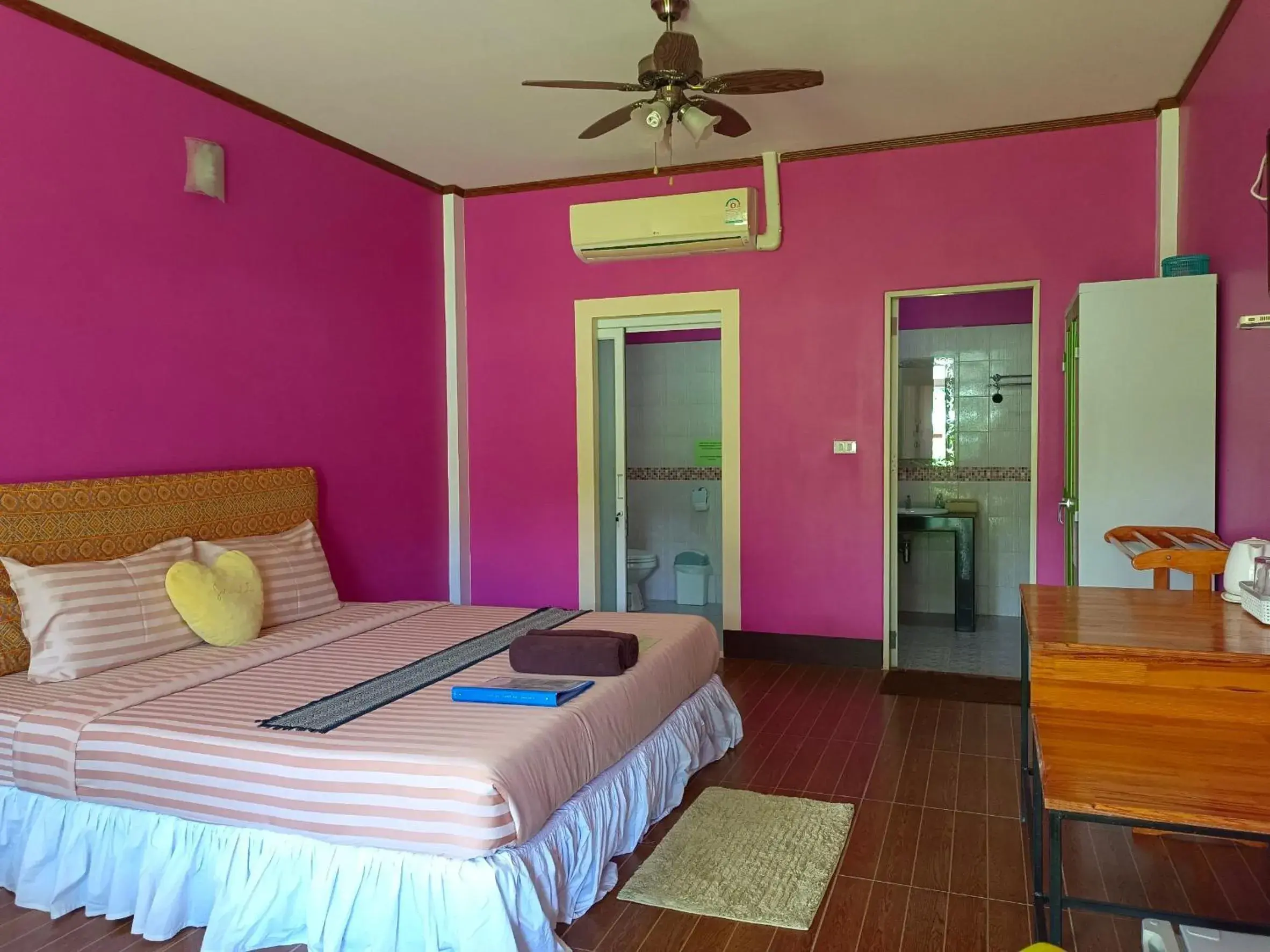 Double Room with Mountain View in Khao Sok Country Resort Double Room with Mountain View in Khao Sok Country Resort