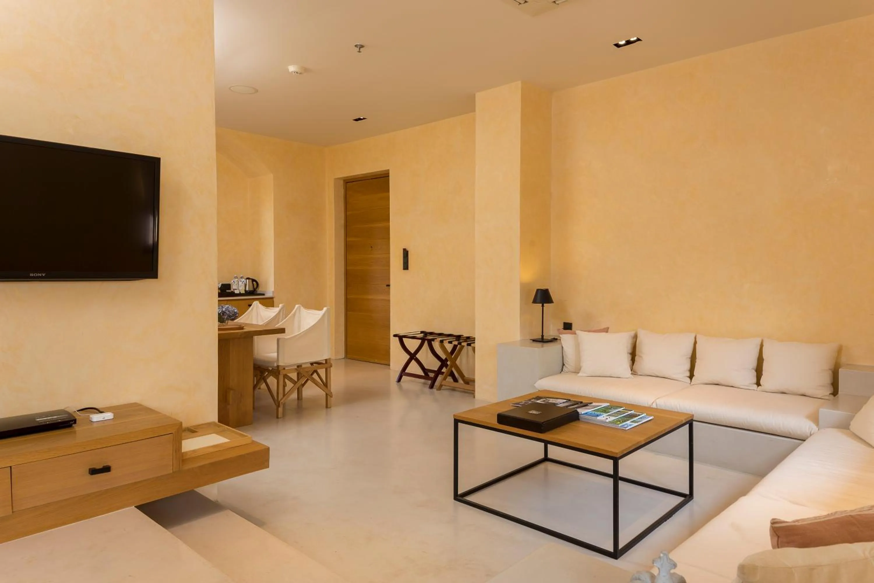 Living room in Toscana Town Square Suites