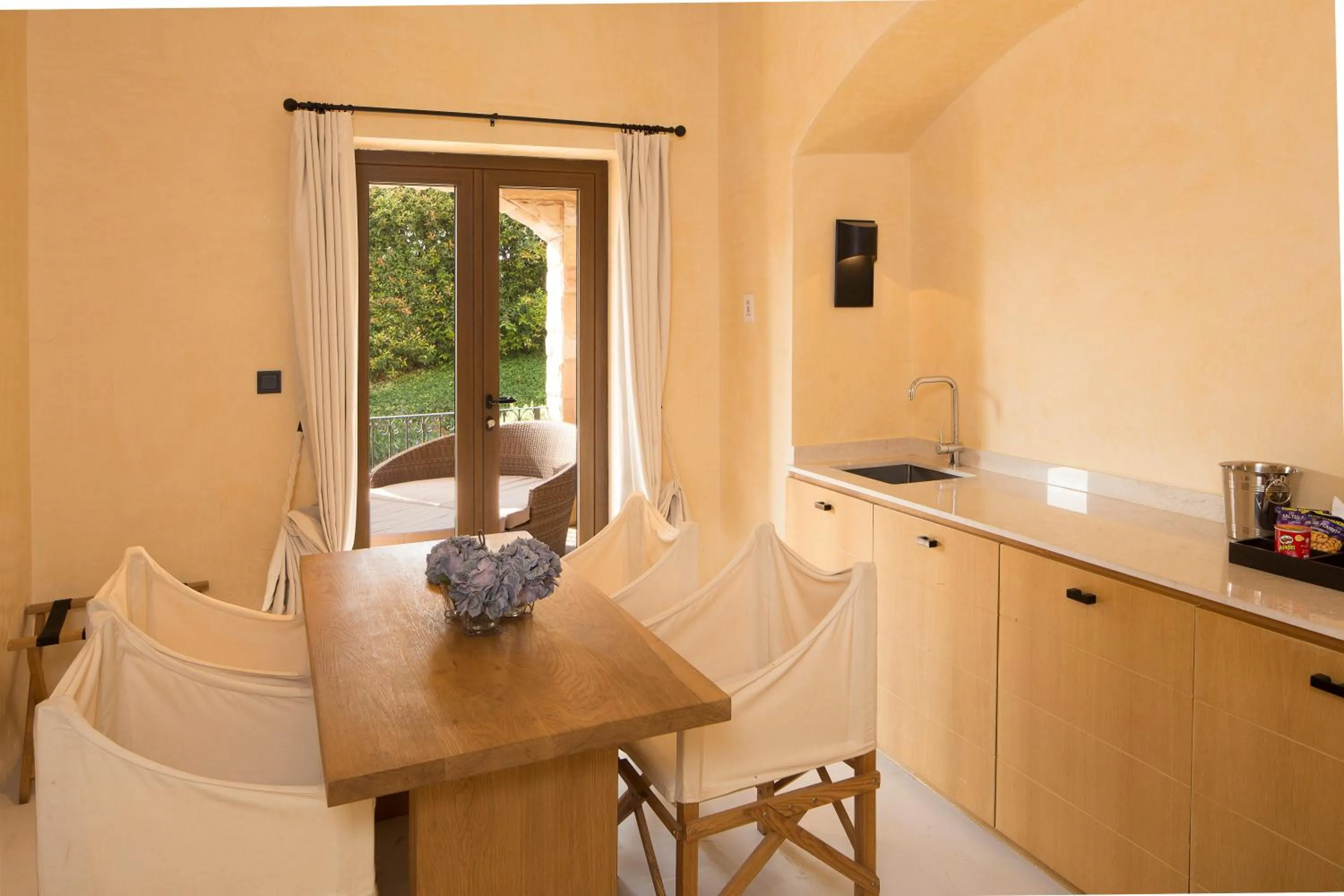 Day in Toscana Town Square Suites