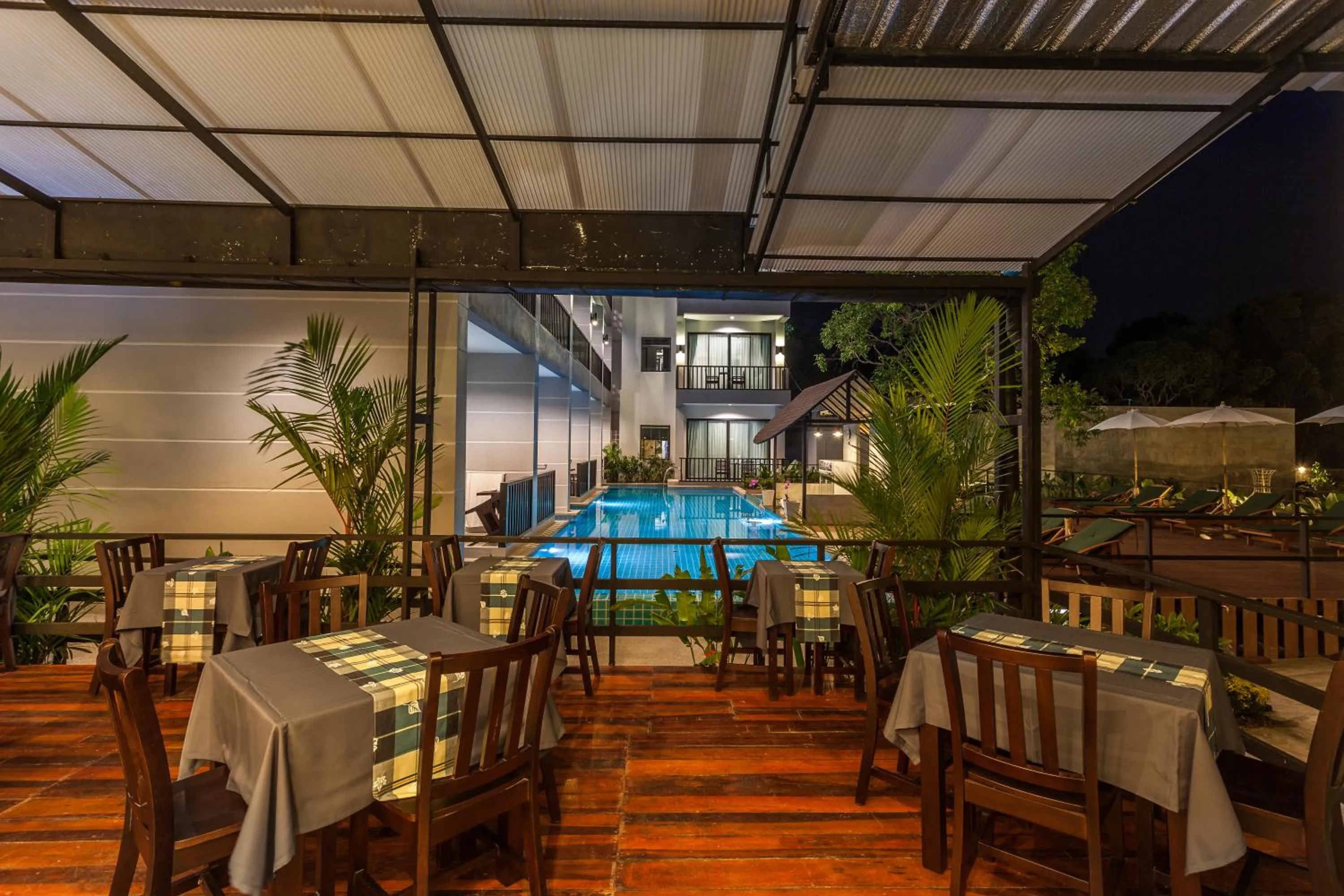 Restaurant/places to eat in Aonang Viva Resort - SHA Plus