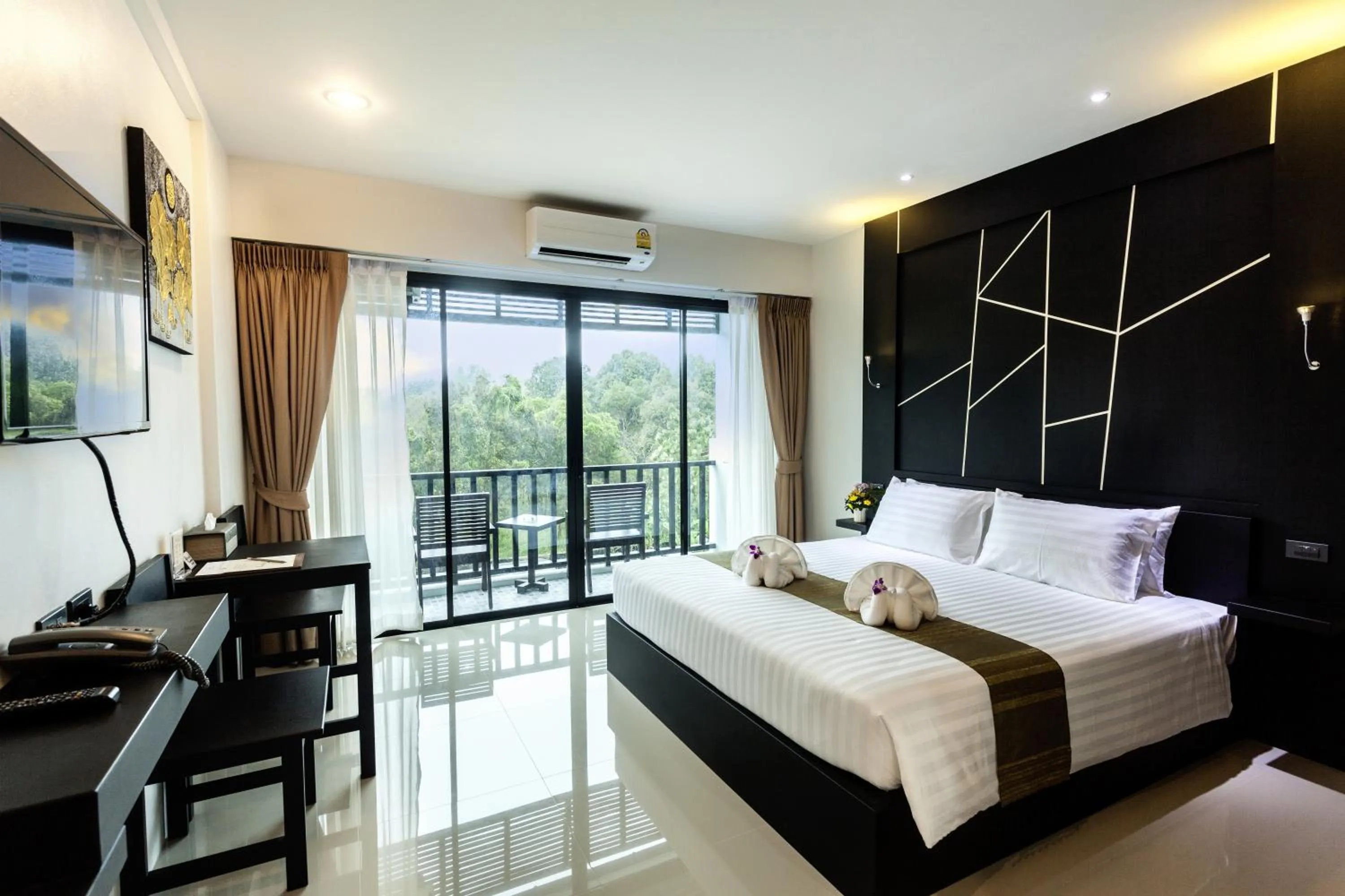 Living room, Bed in Aonang Viva Resort - SHA Plus