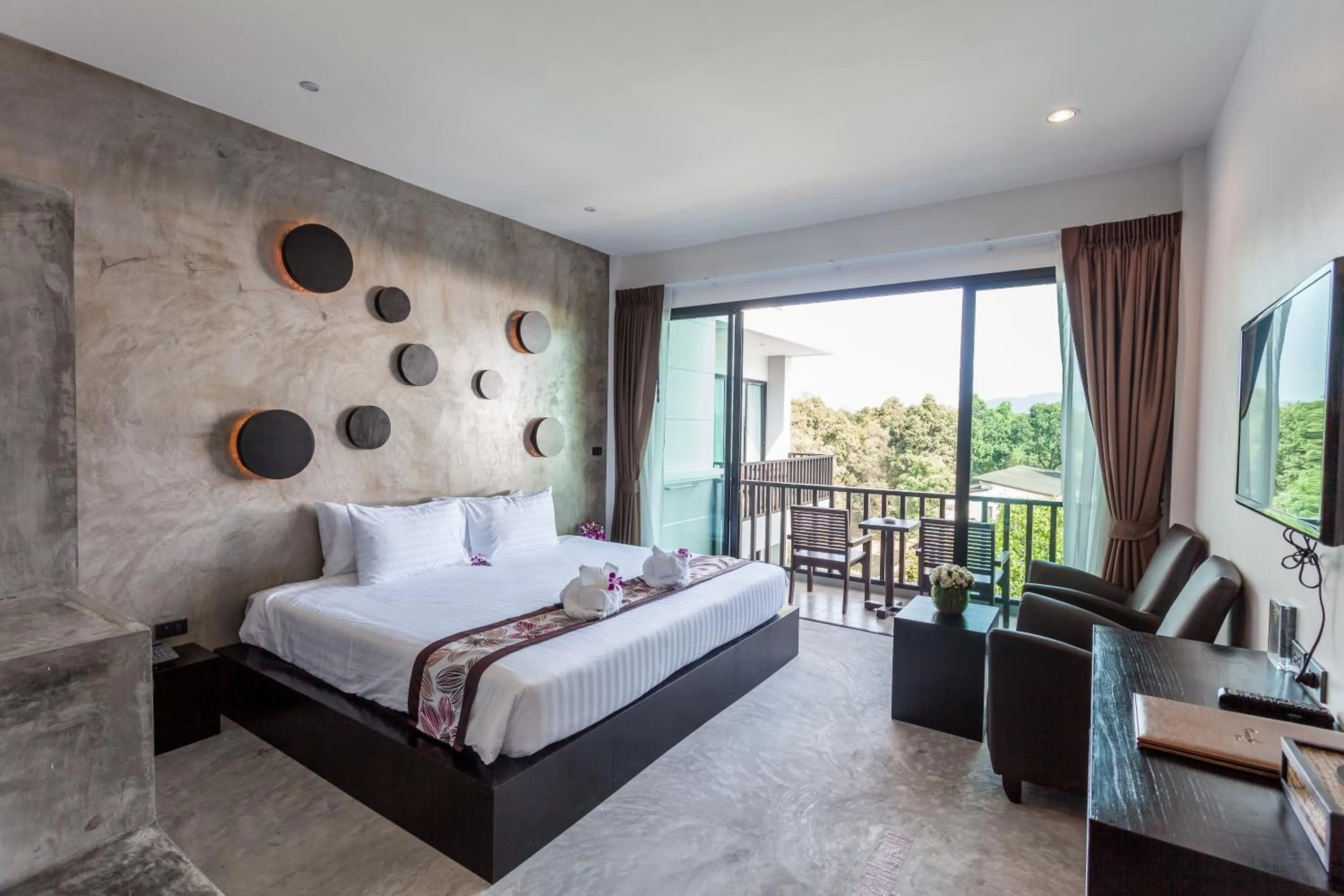 Photo of the whole room, Bed in Aonang Viva Resort - SHA Plus
