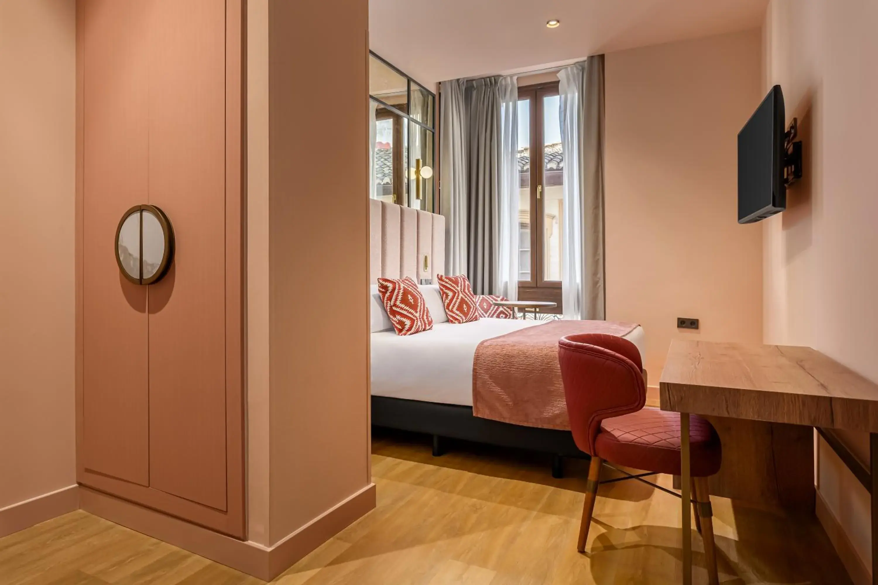 Executive Double Room in Room Mate Leo, Granada Executive Double Room in Room Mate Leo, Granada