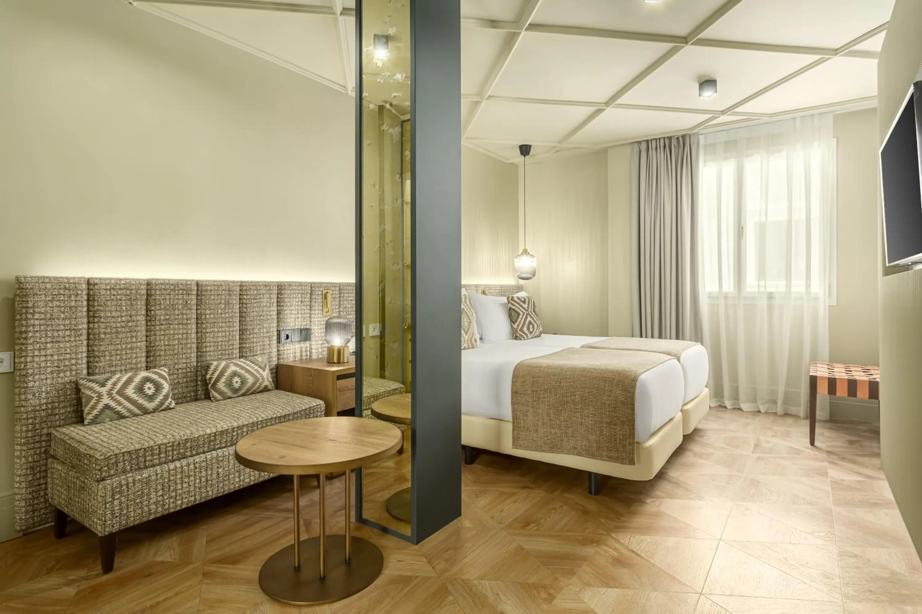 Bedroom, Bed in Room Mate Leo, Granada